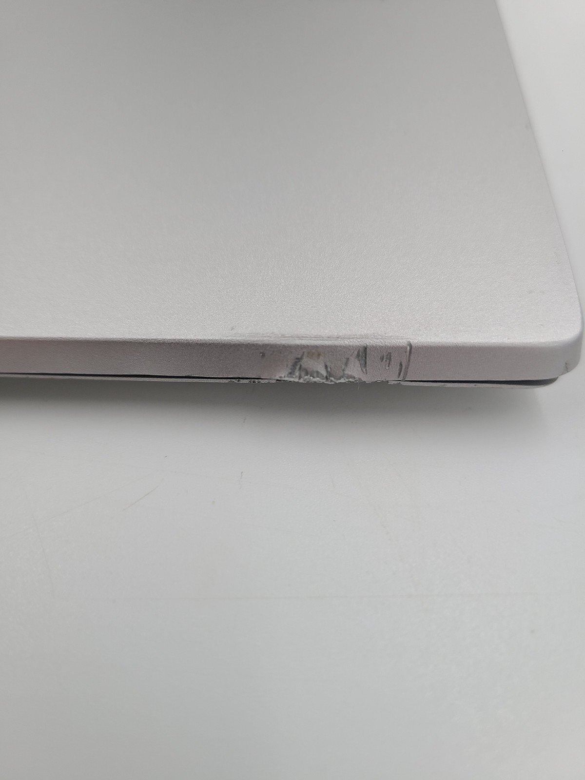 HP EliteBook 840 G8 i7-1165G7 2.80GHz 16GB Ram 256GB SSD Win 11 Pro