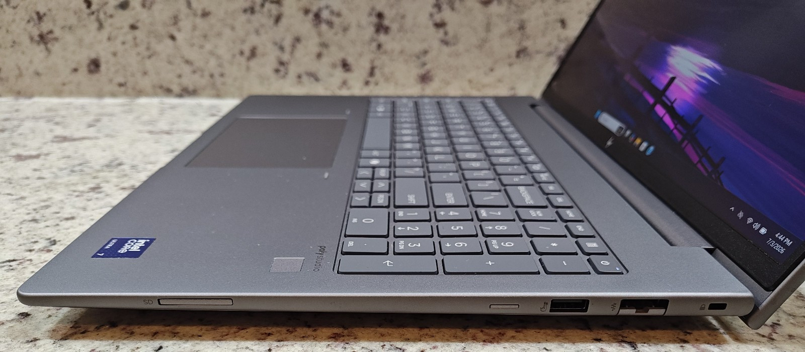 HP Zbook Studio 16 G11 — Ultra 7 165H / 64GB RAM / 1TB SSD / RTX 1000 Ada