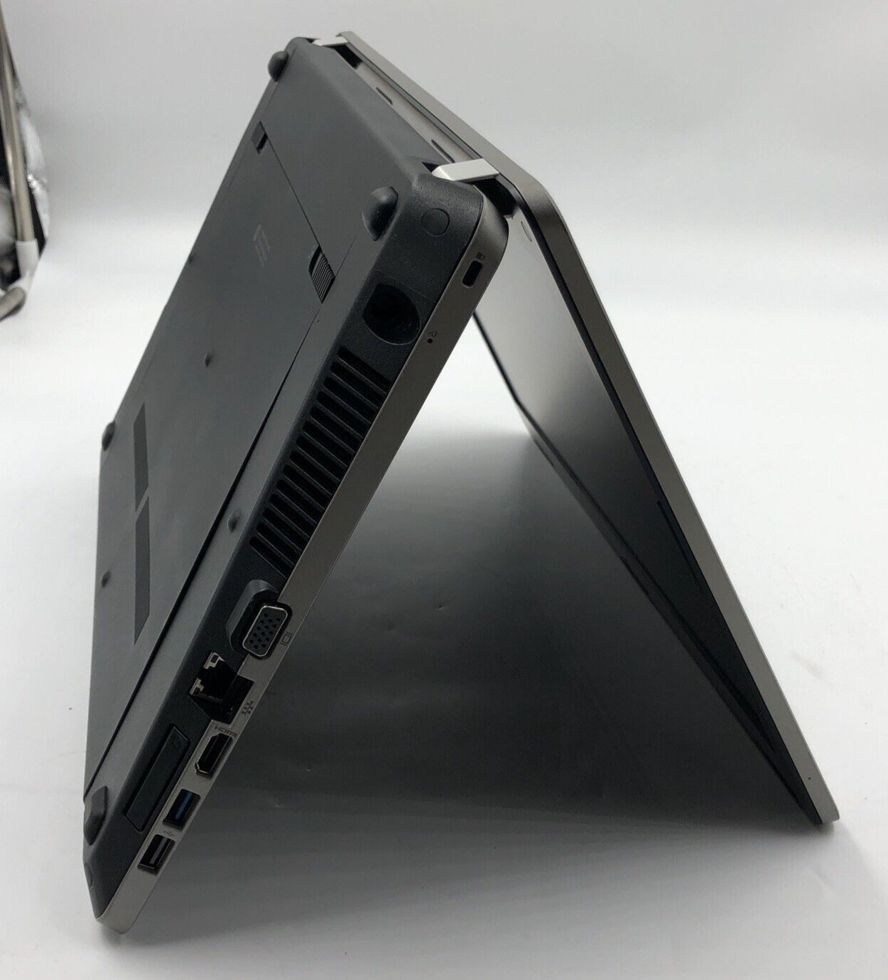 HP Probook 4530s Laptop 4GB Unknown CPU/HDD/OS Dead Board 1366×768 (FOR PARTS)