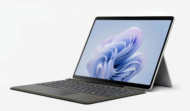 Microsoft Surface Pro 10 Business 13″ Ultra 7 165U/32GB RAM/256GB/ Win 11