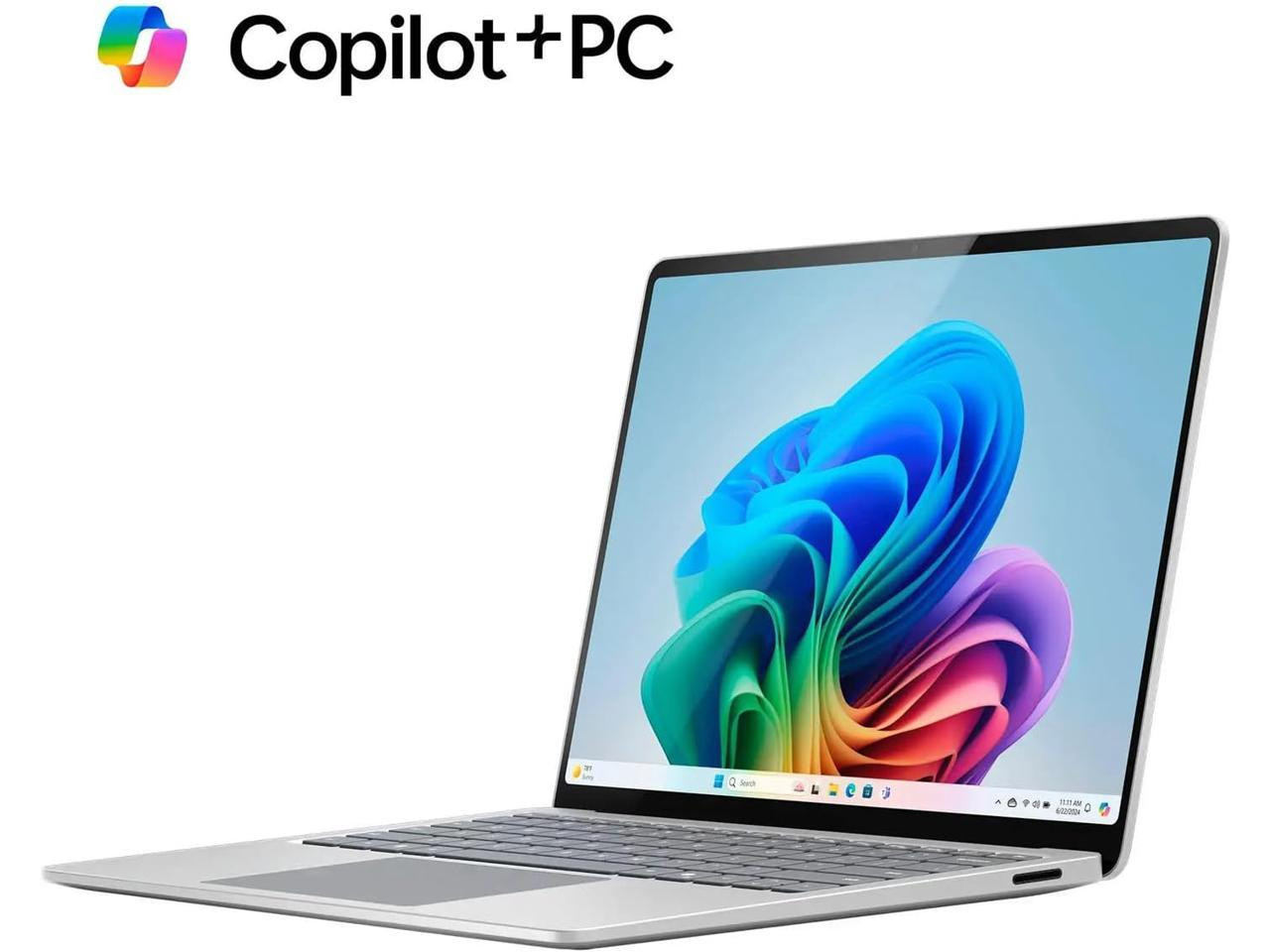 Microsoft Surface 13.8″ Copilot+ Laptop 7th Edition – 13.8″ PixelSense Flow Disp