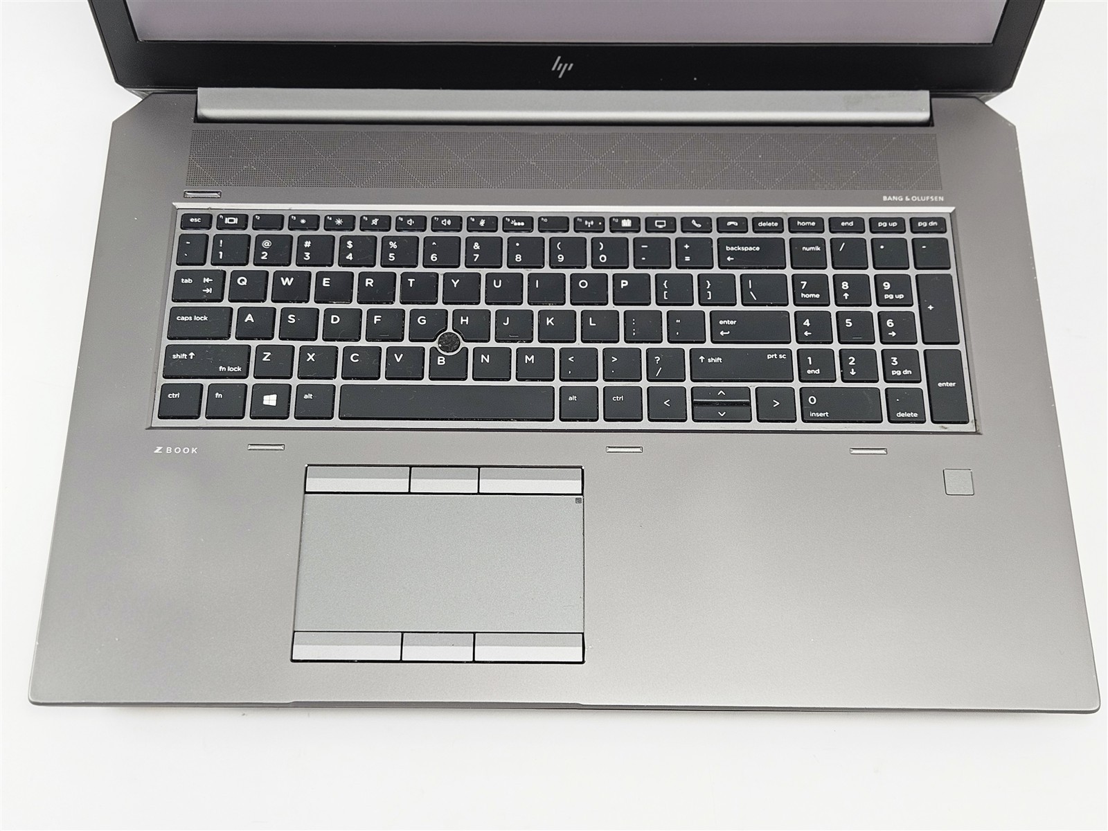 HP ZBook 17 G6 Intel Xeon E-2286M 64GB 1TB SSD RTX 4000 17.3″ No OS