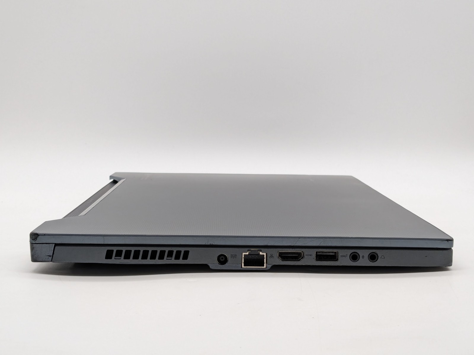 ASUS ROG Zephyrus M15 GU502LU 15″ FHD I7-10750H 1TB SSD 16GB W11 GeForce GTX
