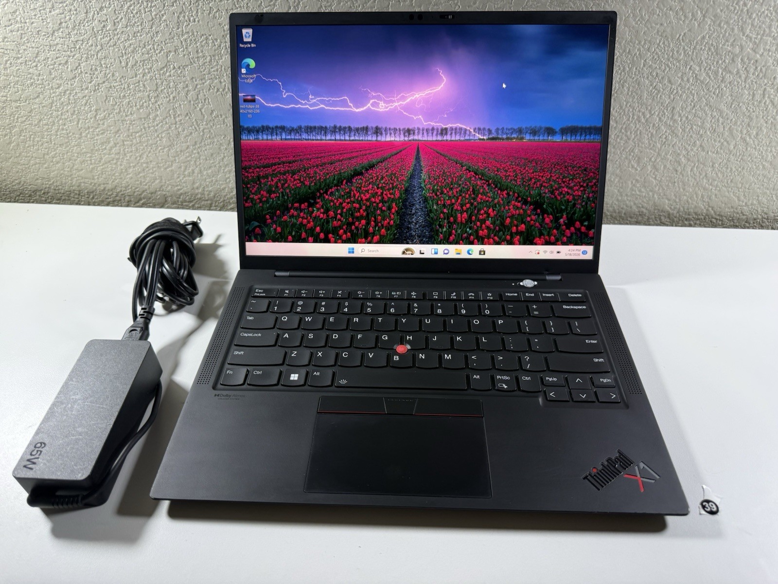 Lenovo ThinkPad X1 Carbon 9th Gen 14″ Intel i7-1185G7 16GB DDR4 256GB Win 11