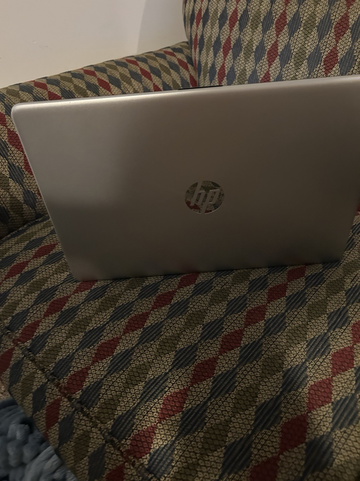 HP Laptop 15.6″ i3-1005G1 8GB 238GB SSD Silver Win 11 USB-C HDMI