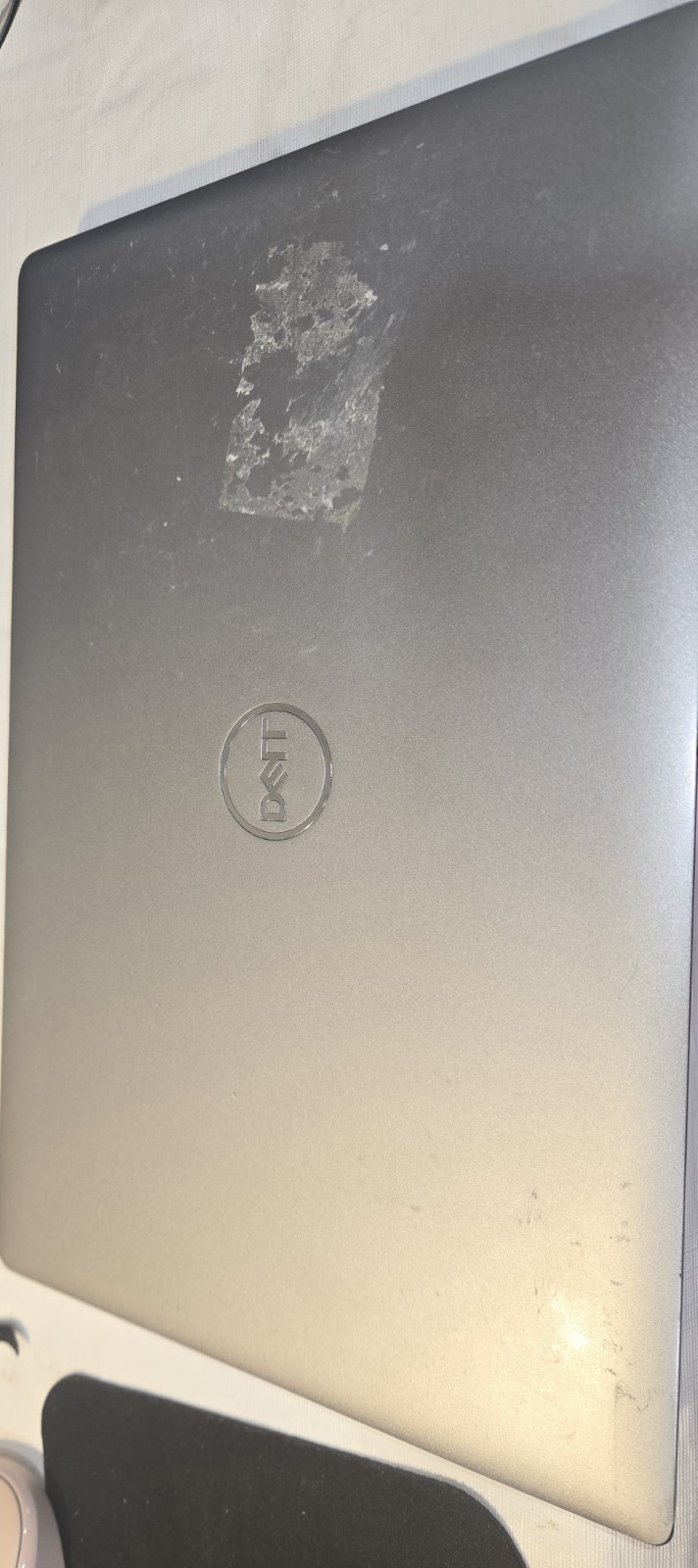 Dell Latitude 5521 15.6″ FHD i7 11th Gen 16GB RAM Gray +Chgr