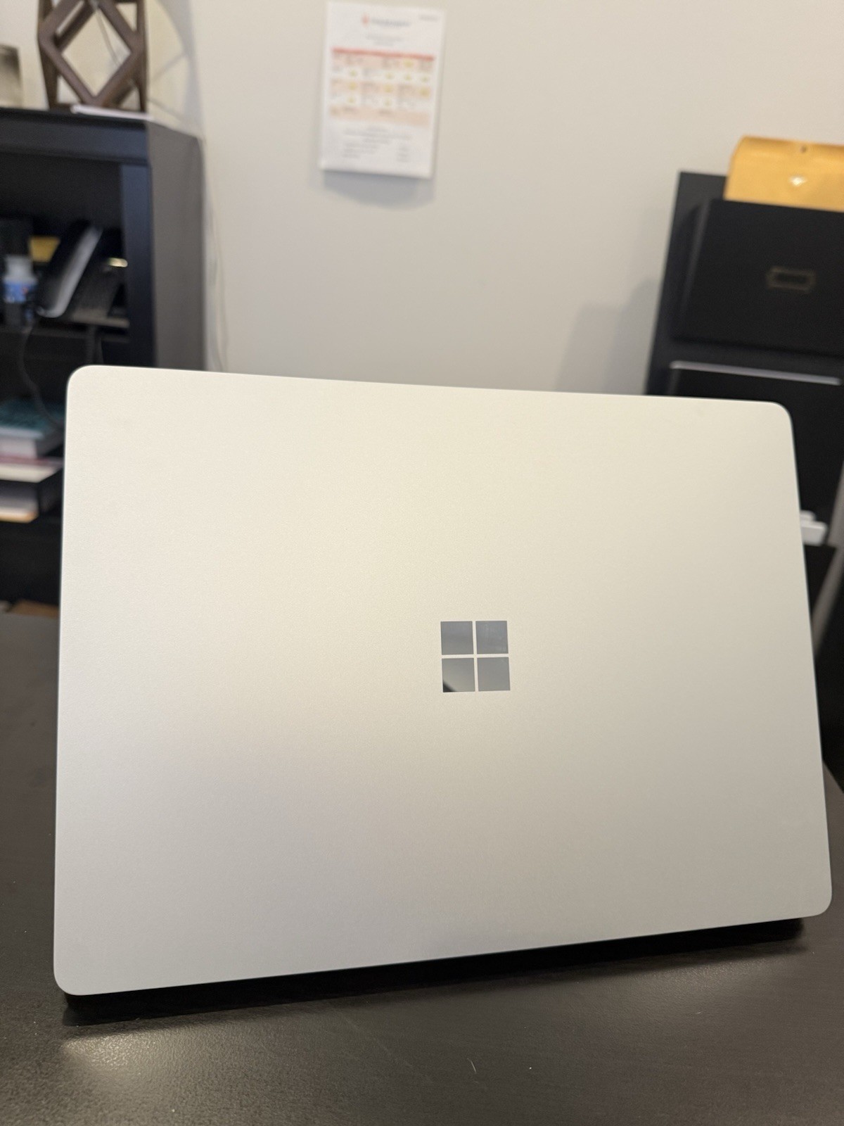Microsoft Surface Laptop 15″ Copilot+ PC Snapdragon X Elite 16GB 256GB Platinum
