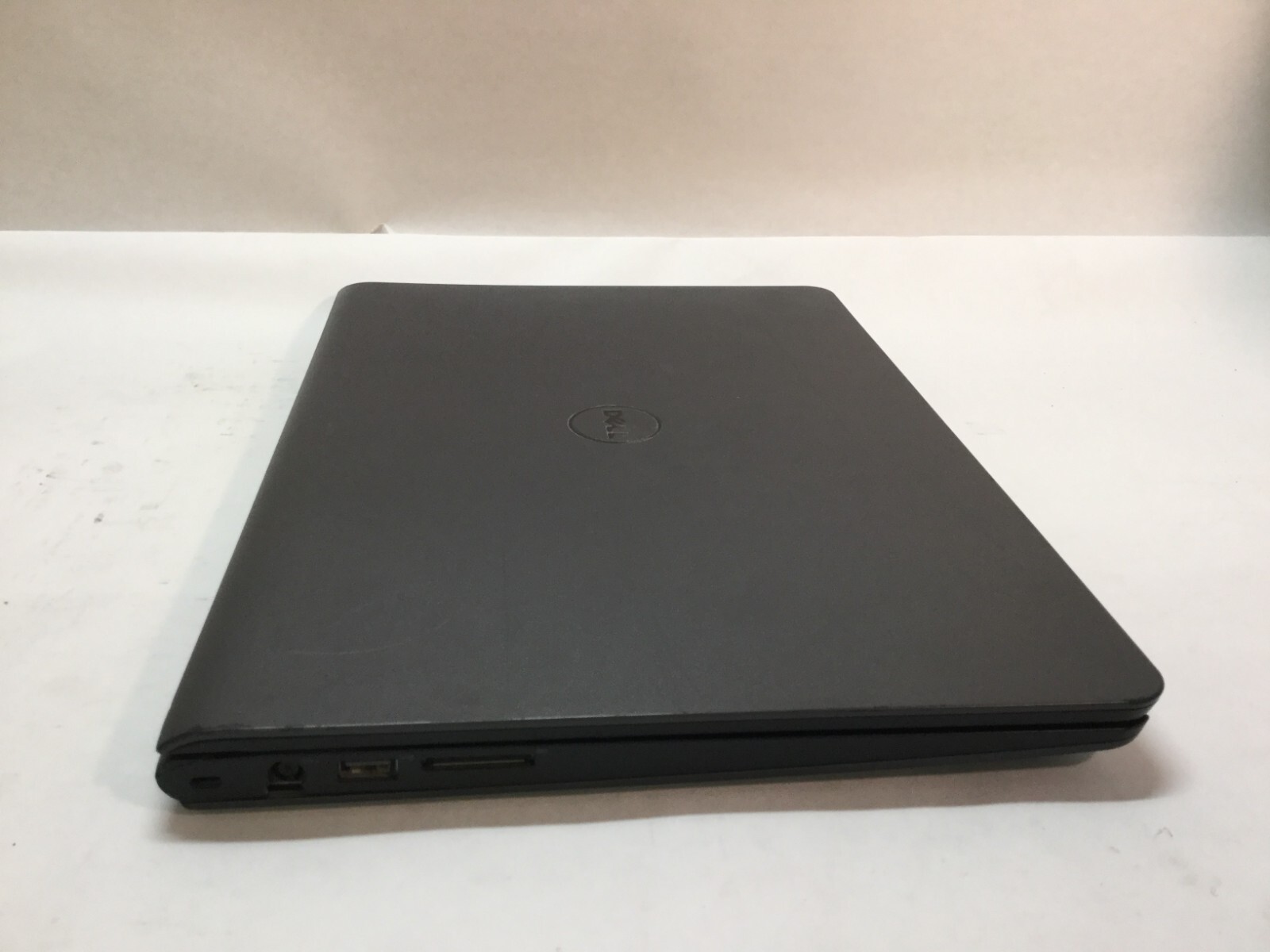 Dell Latitude 3450 14″ Laptop Intel Core i5 4th Gen.-DOES NOT POWER -MZ