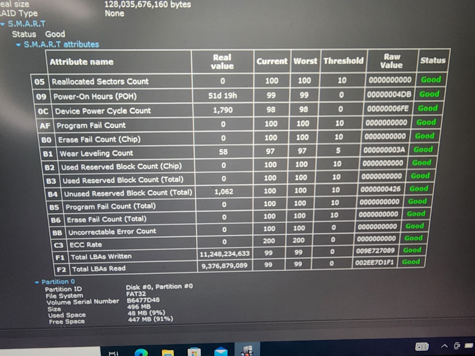 Dell XPS 13 9350, i5-6200u, 8 GB – 128 GB SSD Windows 10 Pro