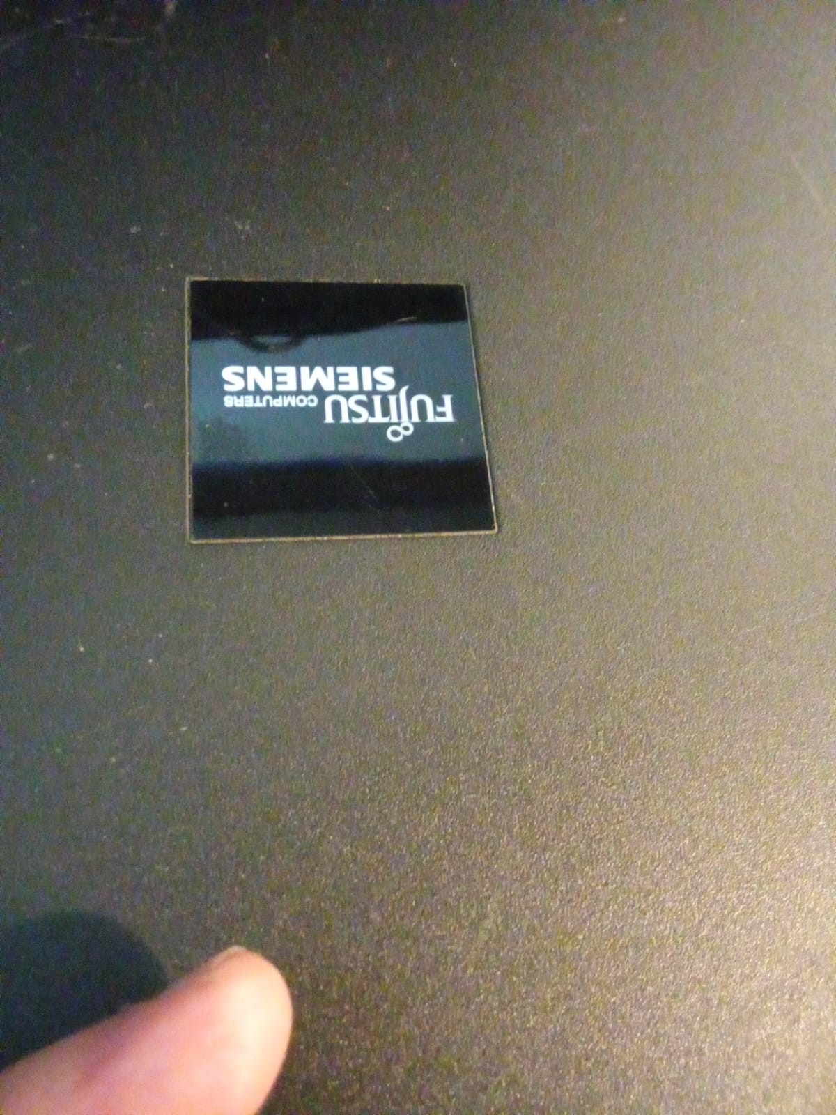 Fujitsu Siemens Amilo La 1703 Notebook