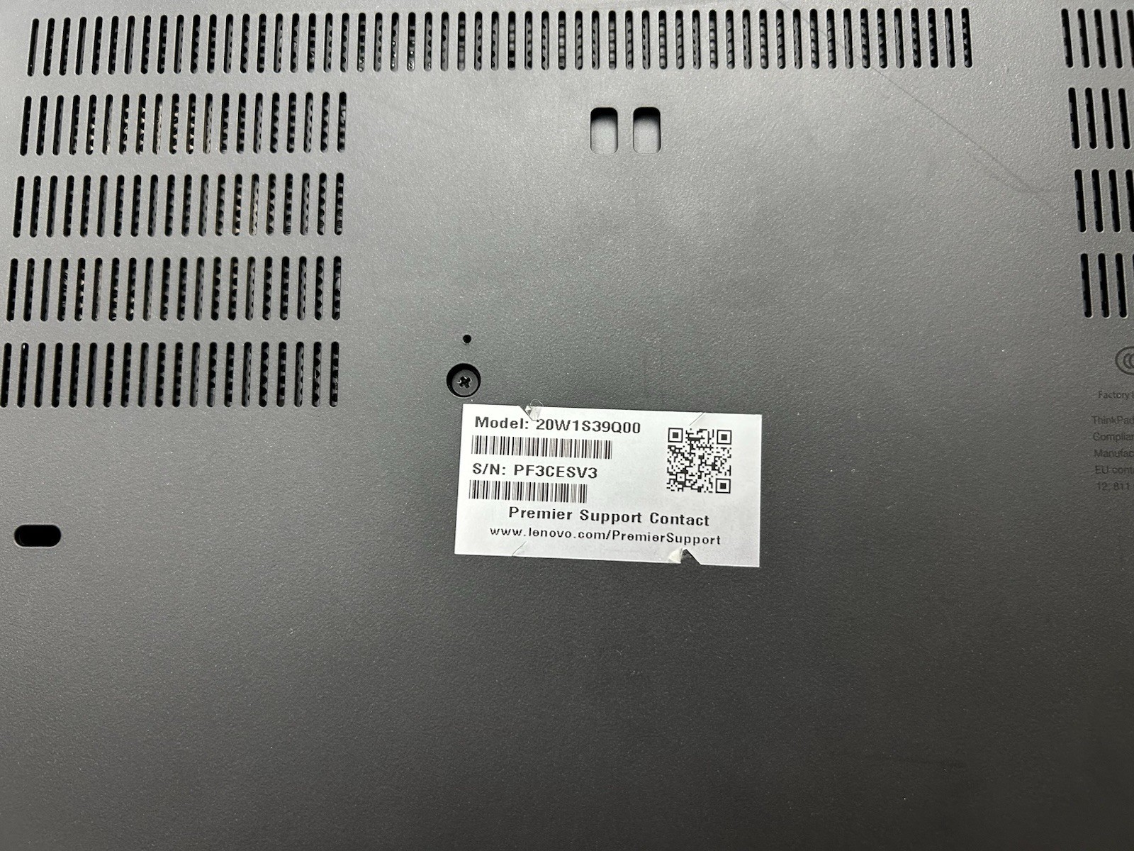 Lenovo ThinkPad T14 Gen 2 | 20W1S39Q00 14″ i5-1145G7 3.0GHz 16GB Ram PARTS ONLY