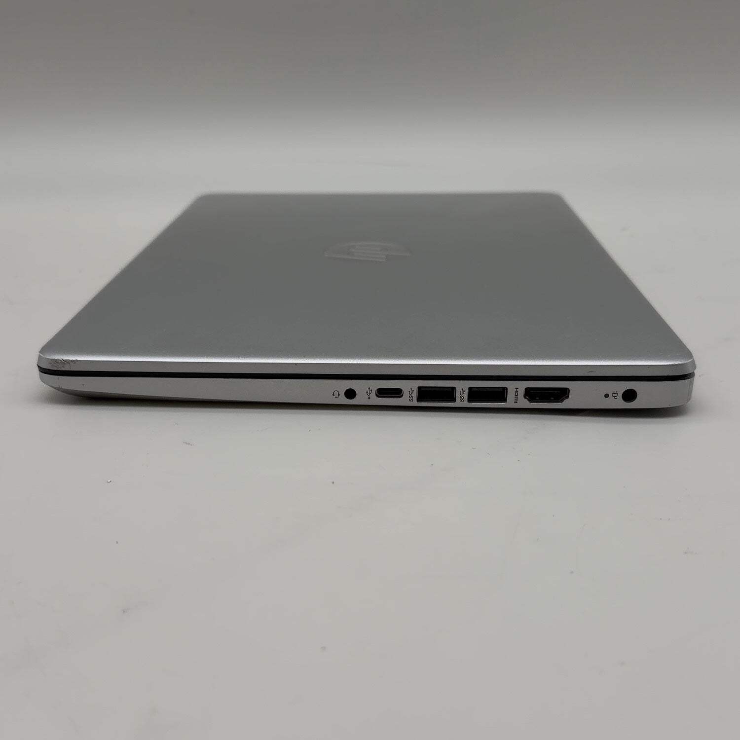 HP Laptop 14-FQ0018CA 14″ AMD Athlon Silver 3050U 2.3GHz 4GB RAM 128GB SSD