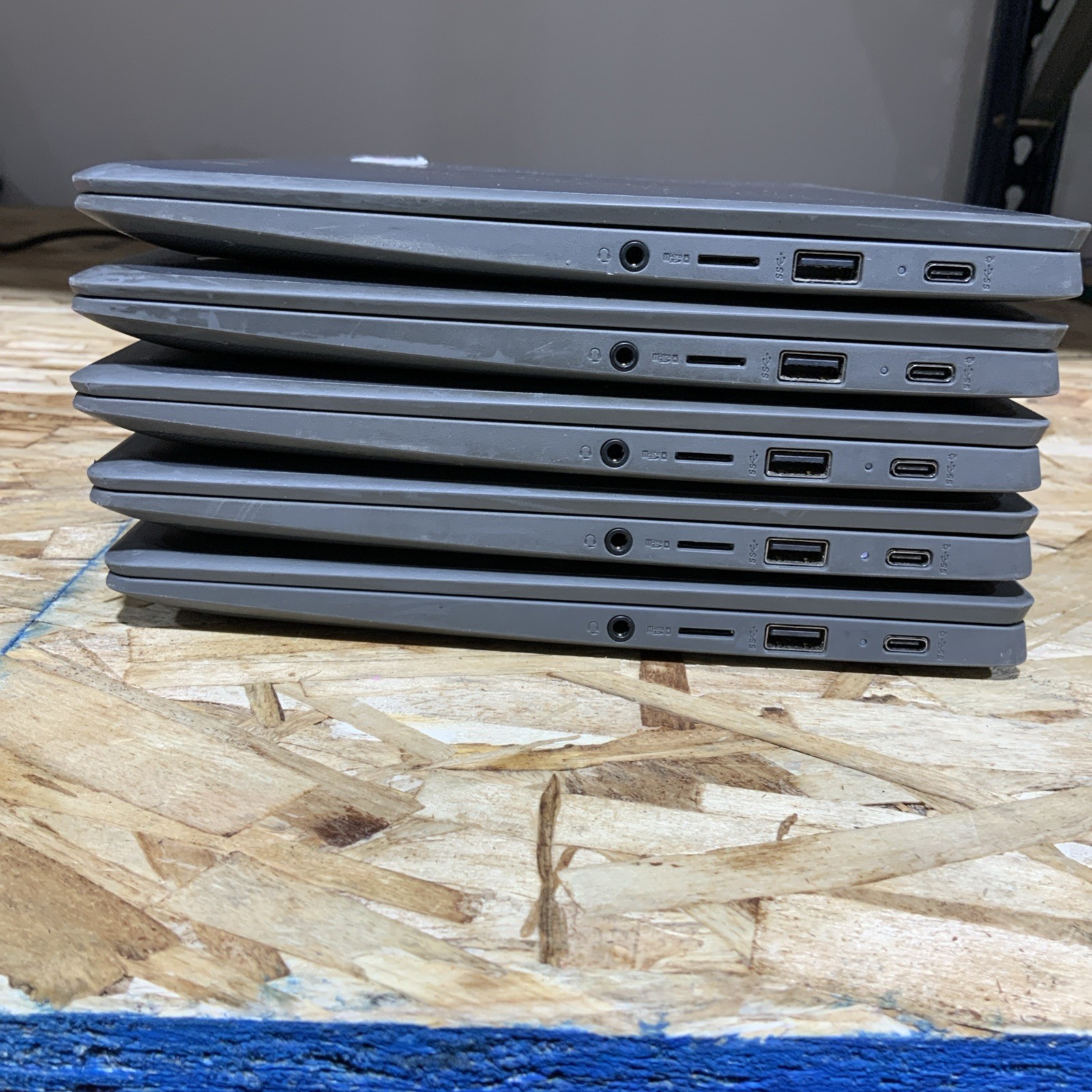Lot of 5 HP Chromebook 11A G8 EE No Chargers 4 GB RAM