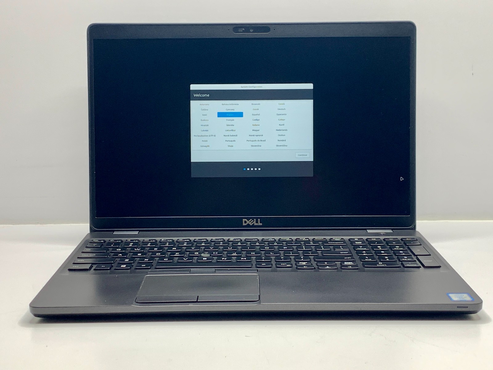 Dell Latitude 5500 | i7-8665U | 16GB RAM | 256GB NVMe | LINUX | READ