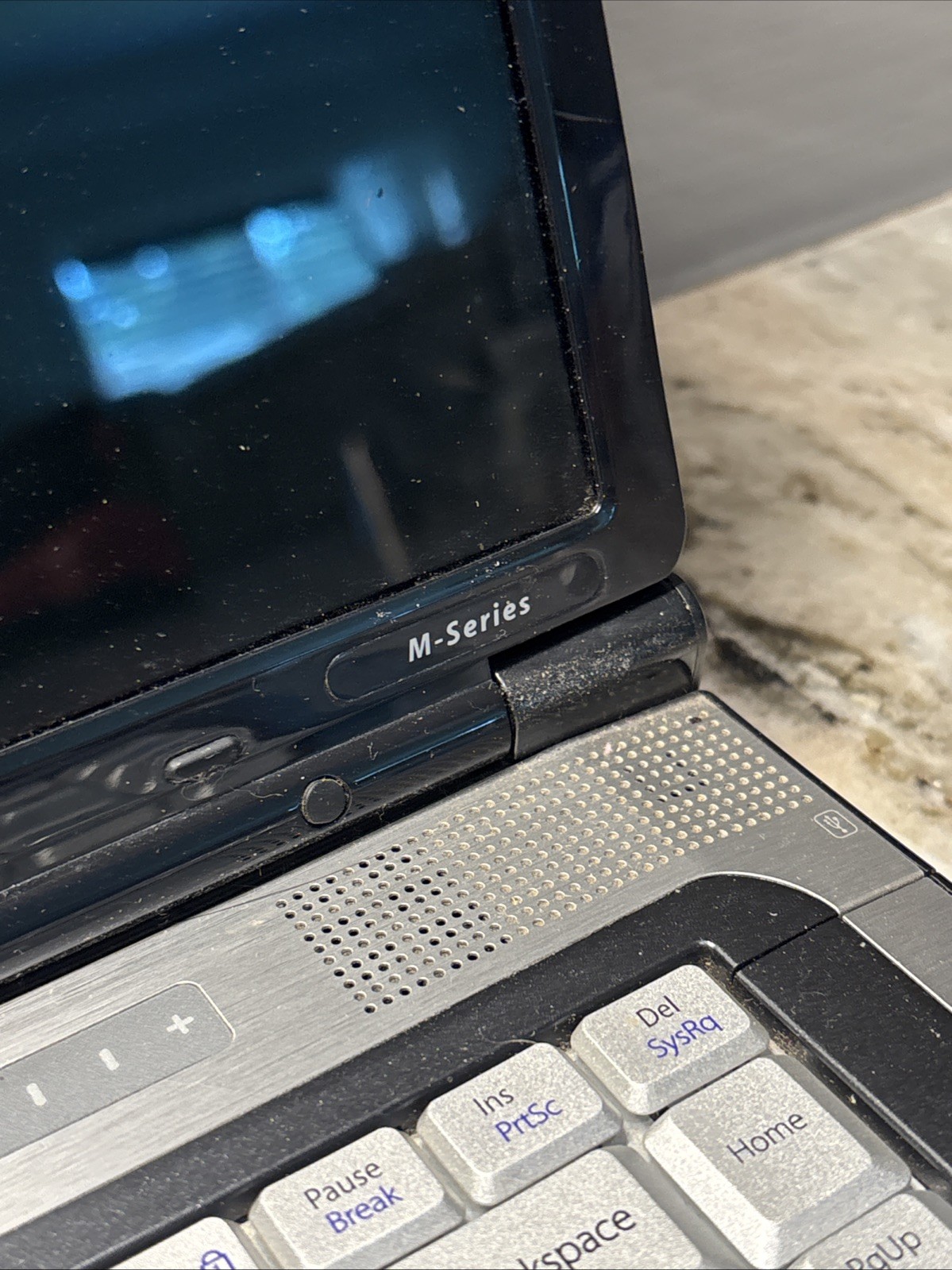 Gateway M-Series SA1 Laptop AMD Athlon 1g Ram 73g HDD Great For Vintage Gaming
