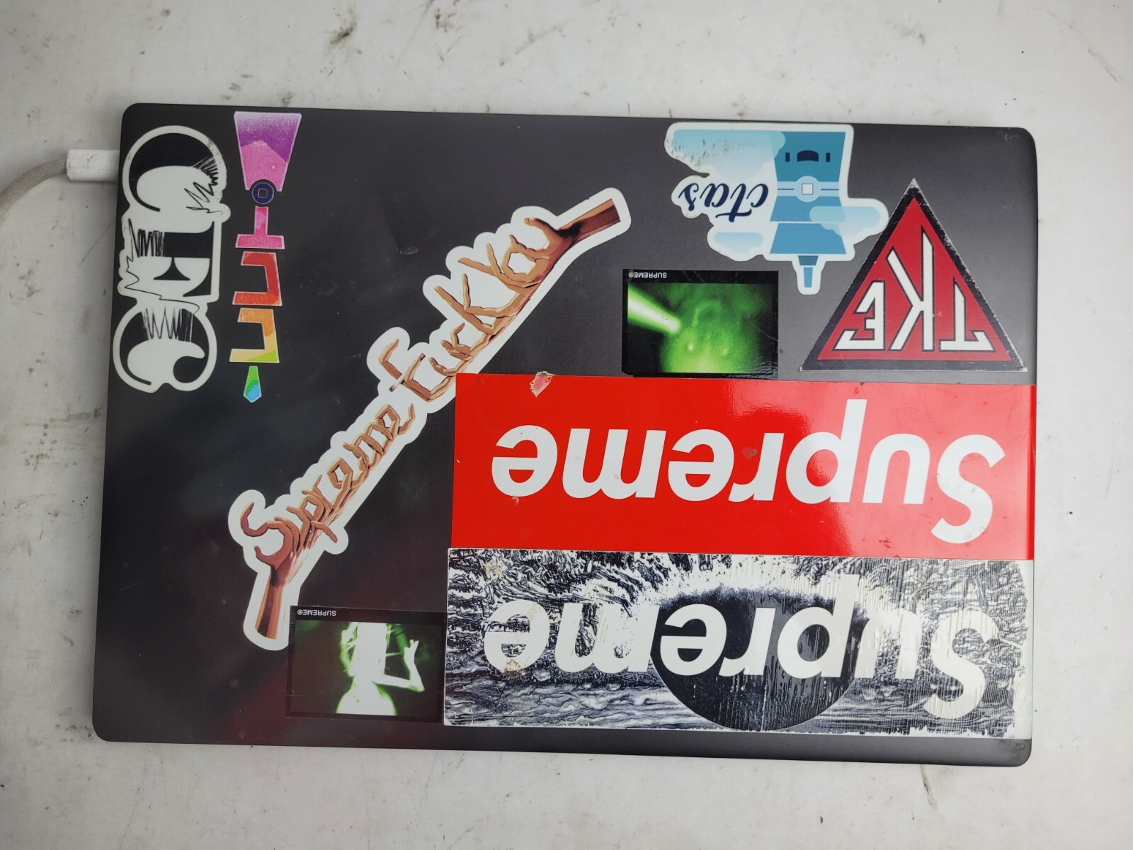 Lenovo IdeaPad 720S-13IKB w/i5-8250U, 8GB RAM, 15.6″ Laptop for Parts #2399
