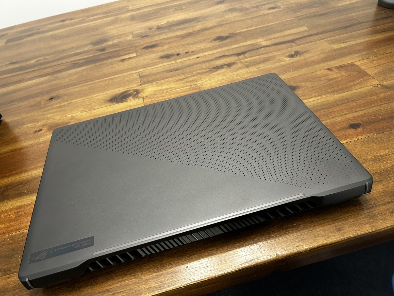 Asus ROG Strix G16 G614 16 165Hz FHD+ 2.6 GHz i7-13650HX 16GB 1TB SSD RTX 4060