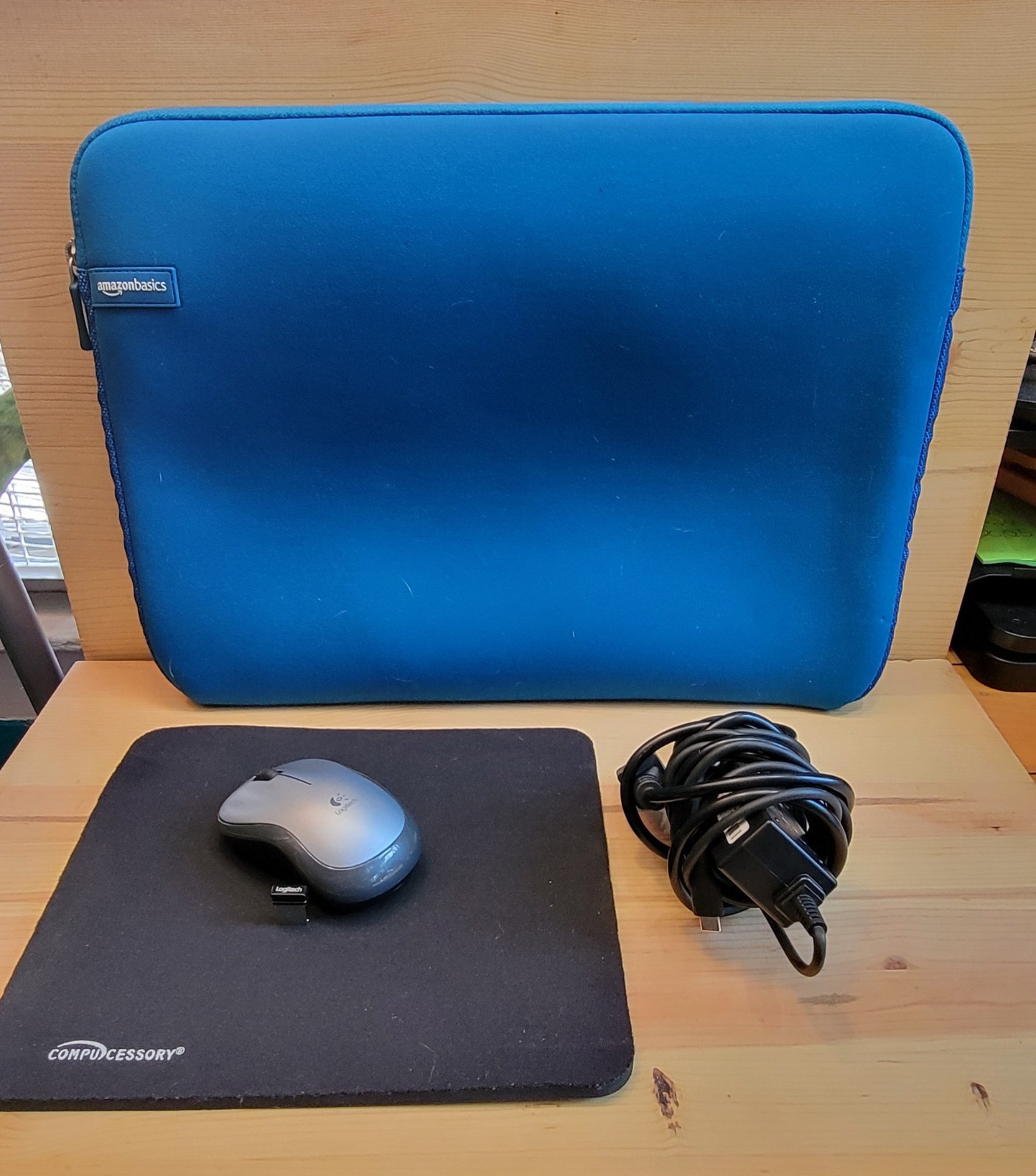 HP 14-ca023nr 14 inch 32GB, Intel Celeron 3350 Dual, 1.10GHz, 4GB Chromebook