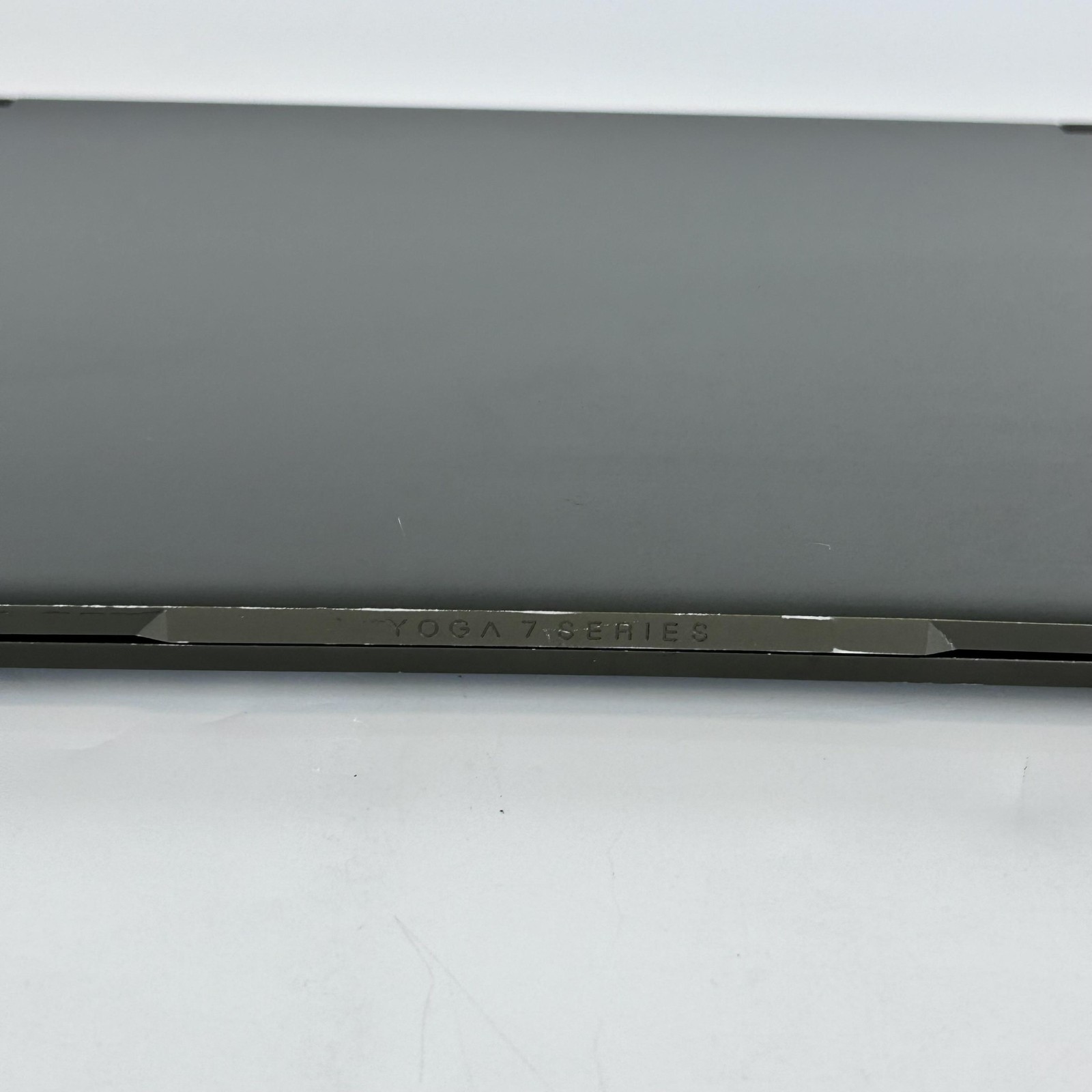 Lenovo Yoga 7i 15.6 Green FHD TOUCH i7-1165G7 2.80GHz 12GB 512GB SSD Good