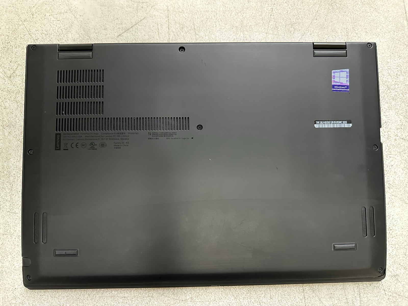 Lenovo ThinkPad X1 Yoga 3rd Gen (i5-8350U, 16GB RAM, Boot to Bio) NO SSD/ADAPTER