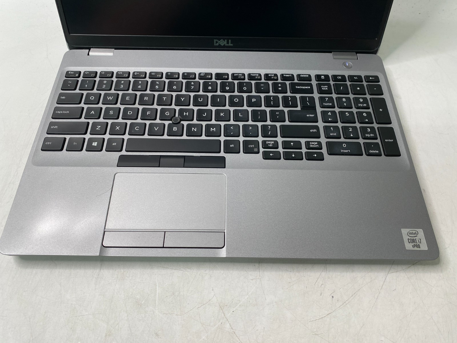 Dell Latitude 5511 Touch 15.6″ i7 10th 16GB DDR4 256GB SSD MX250 Win11H w/ AC