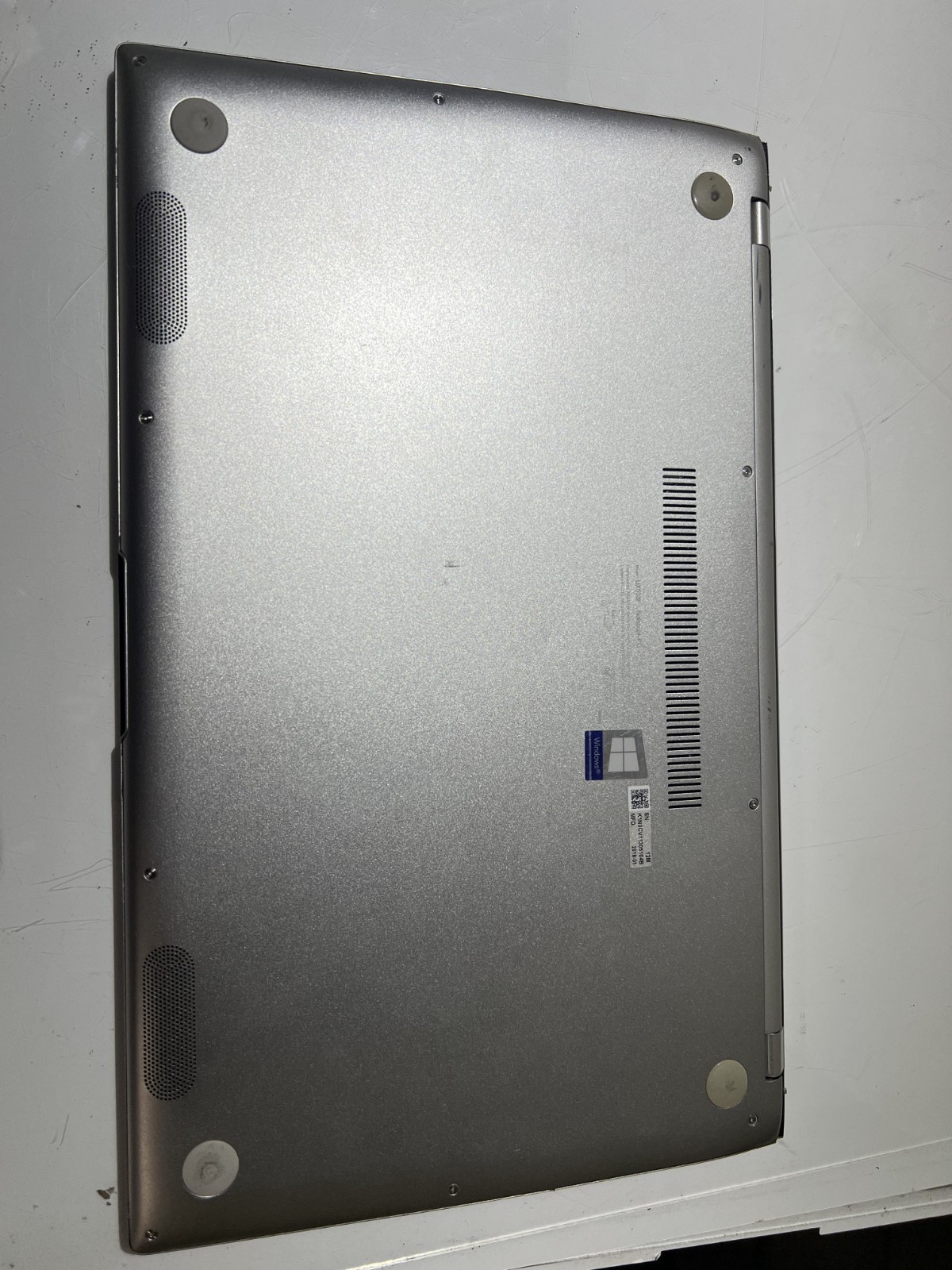 ASUS ZENBOOK UX533F i7-8565U@ 1.80GHz 16GB RAM 512GB SATA SSD WIN-11P