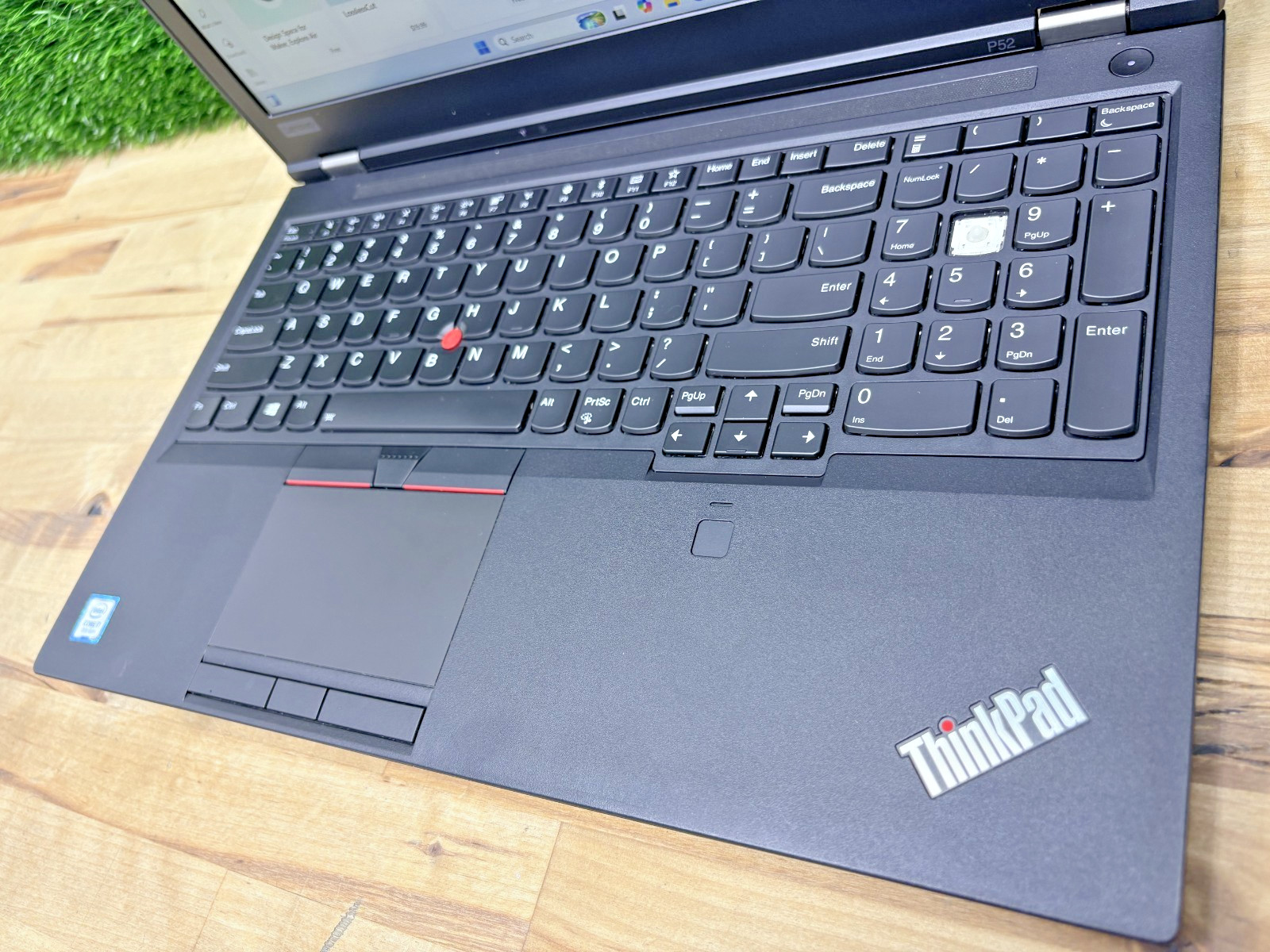 Lenovo ThinkPad P52 Intel i7-8th Gen 2.20GHz 32GB RAM 512GB SSD Windows 11 Pro*