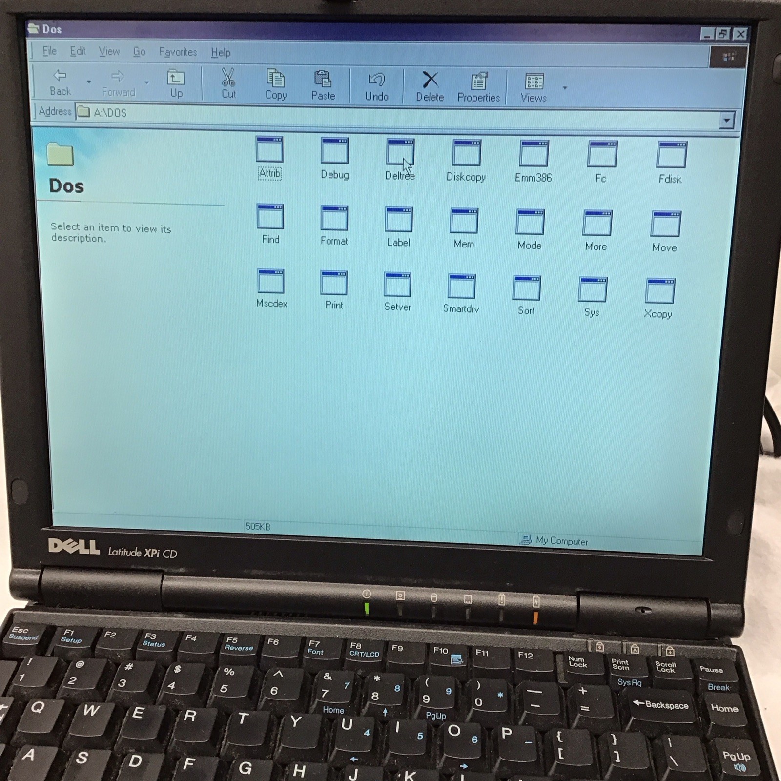 DELL LATITUDE XPi CD P150ST Windows 98 Intel Pentium Laptop w/ Hard Drives