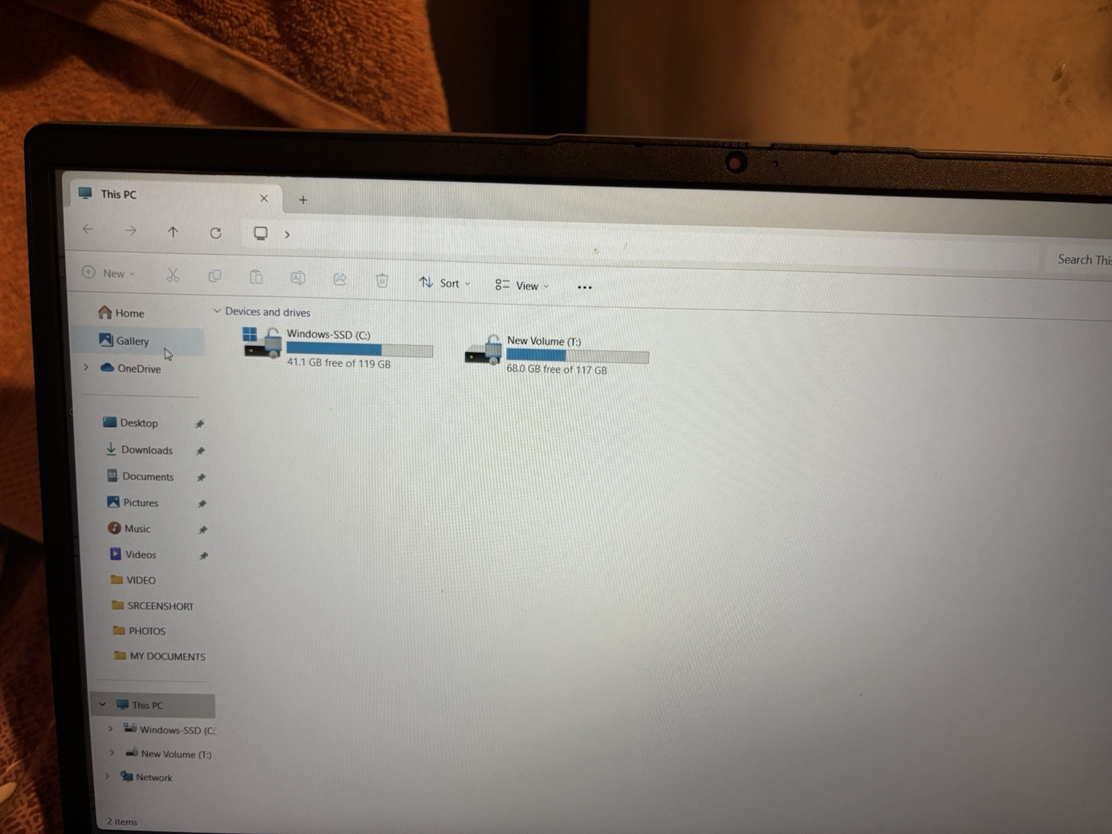 Lenovo IdeaPad 1 Laptop 15.6″ FHD Touchscreen, Intel Core I3-1215U, 8GB RAM
