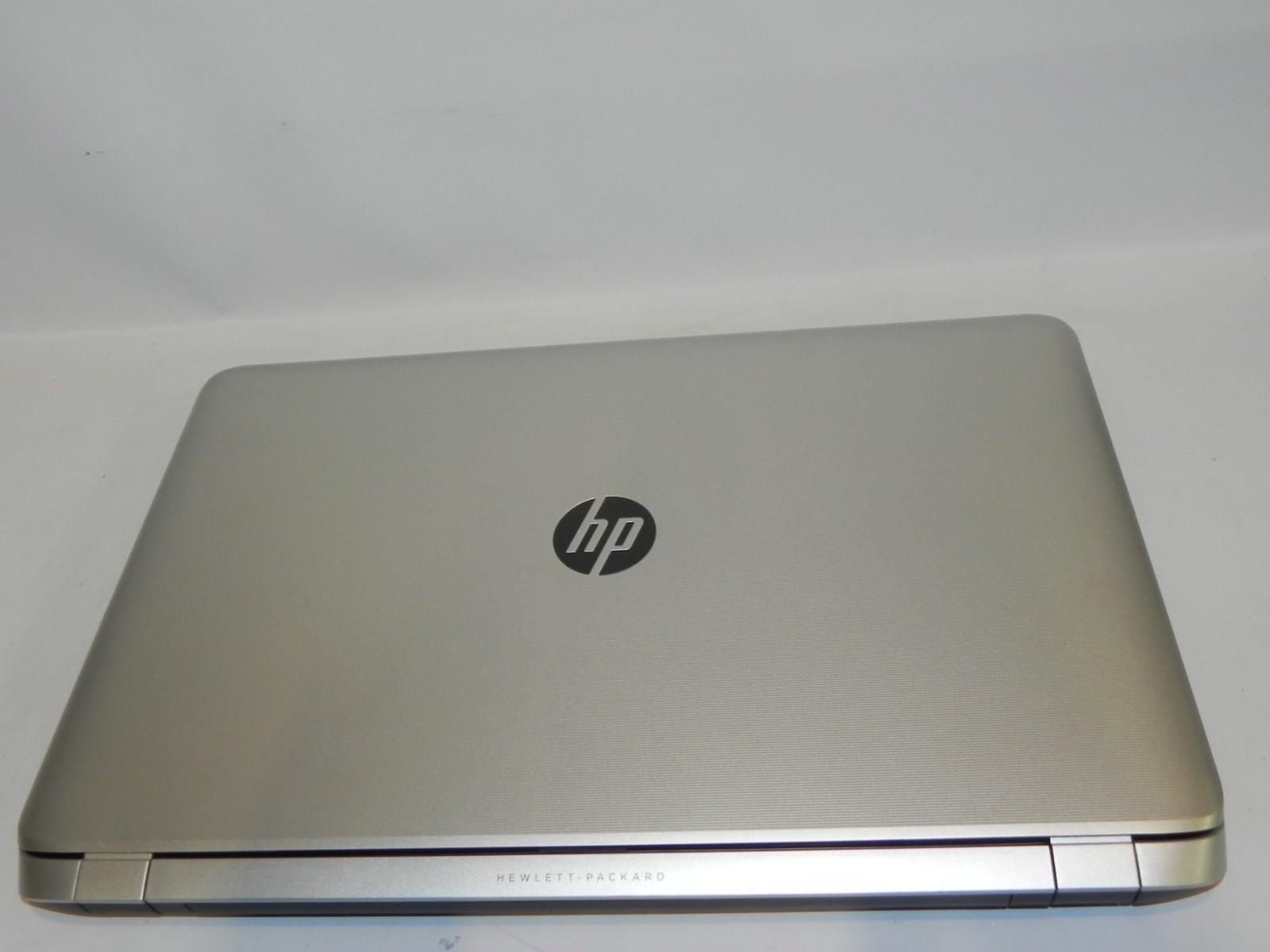 HP Pavilion 17 AMD A6-6310 1.6GHz 4GB RAM – FOR PARTS OR REPAIR –