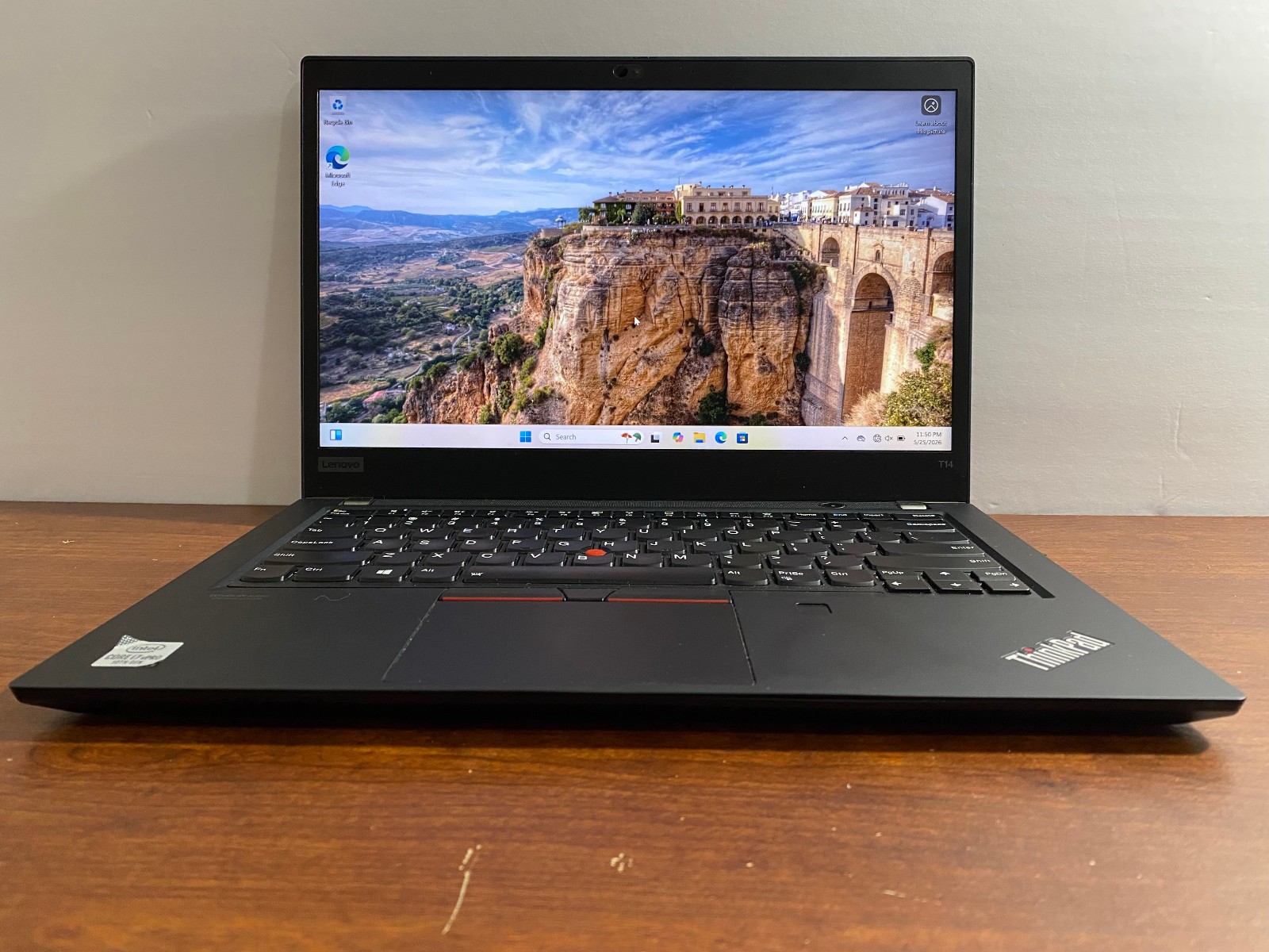 Excellent Lenovo ThinkPad T14 Laptop 14” Intel i7 16GB RAM 512GB SSD WOW
