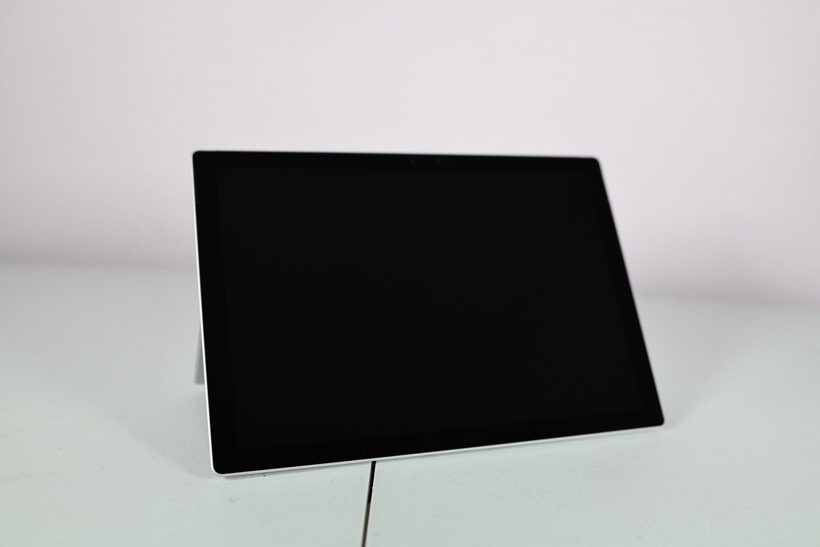 Microsoft Surface Pro 7 12.3” i5-1035G4 8GB RAM 128GB SSD Win 10 Tablet