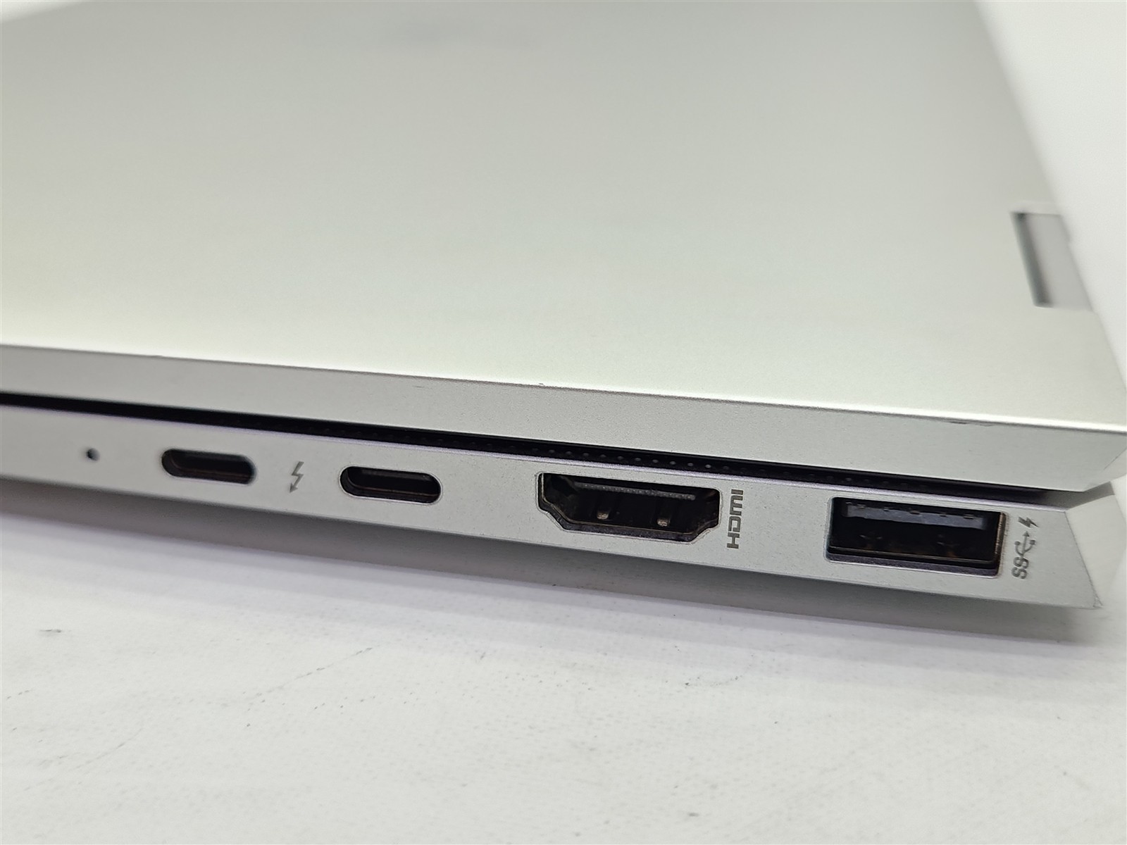 HP Elite x360 1040 G8 Touch Core i7-1185G7 16GB RAM 512GB SSD 2IN1~NO AC ADAPTR~