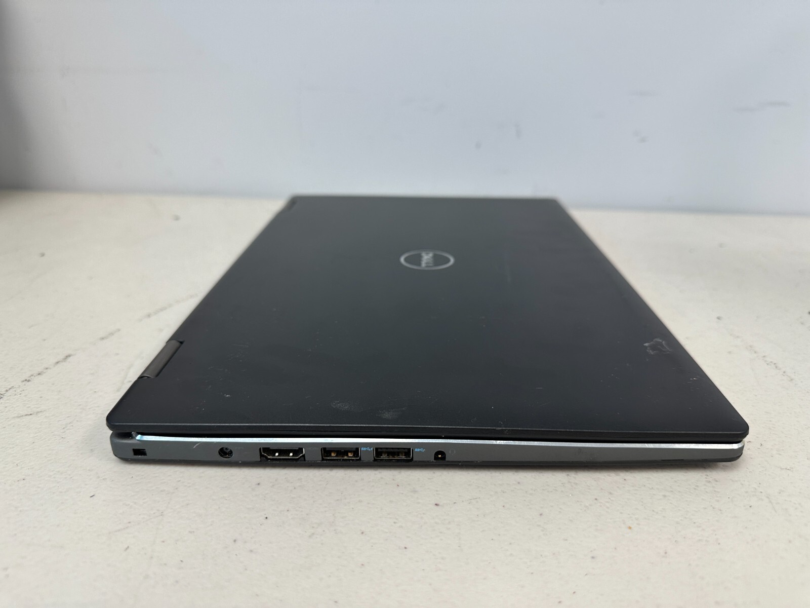 Dell Inspiron 13-7353 i3 6100 8GB RAM 128GB SSD BROKEN SCREEN NO AC #04