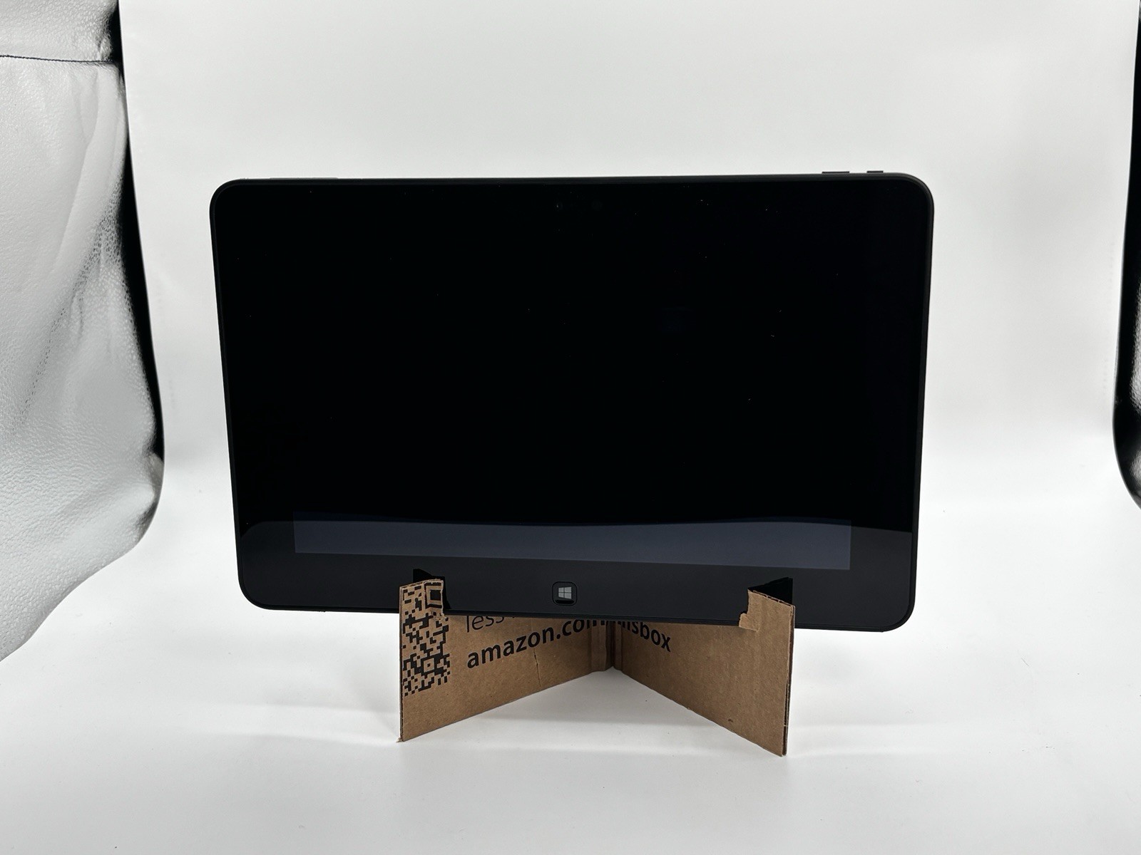 Dell Latitude 10-ST2e Tablet – For Parts