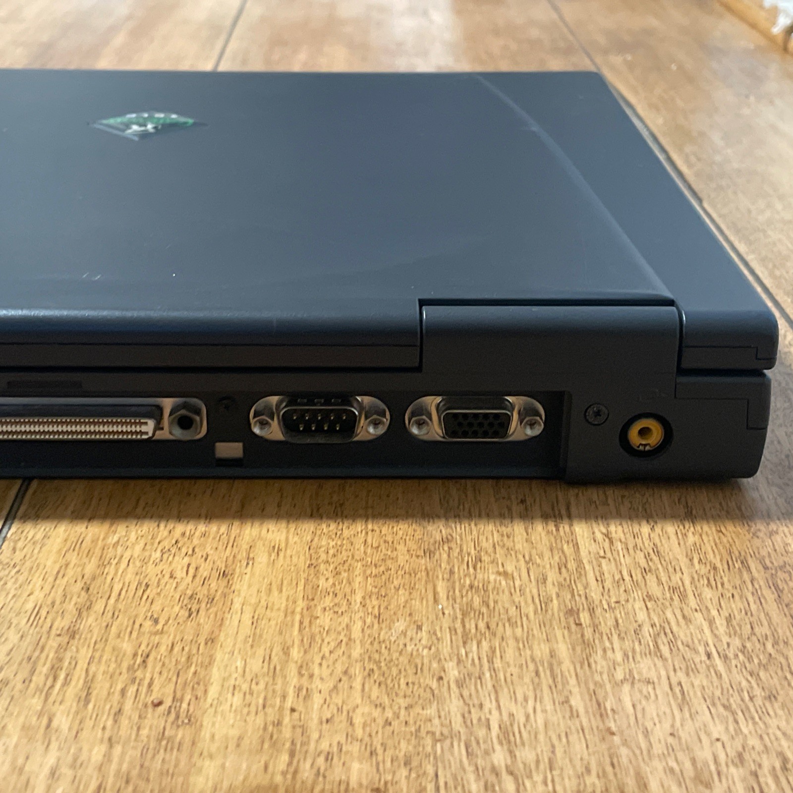 Gateway Solo 5150 Windows 98 Laptop