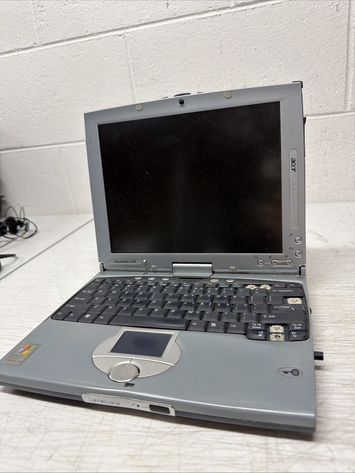 Acer TravelMate C100 PC XP Tablet – Untested For Parts Or Repair