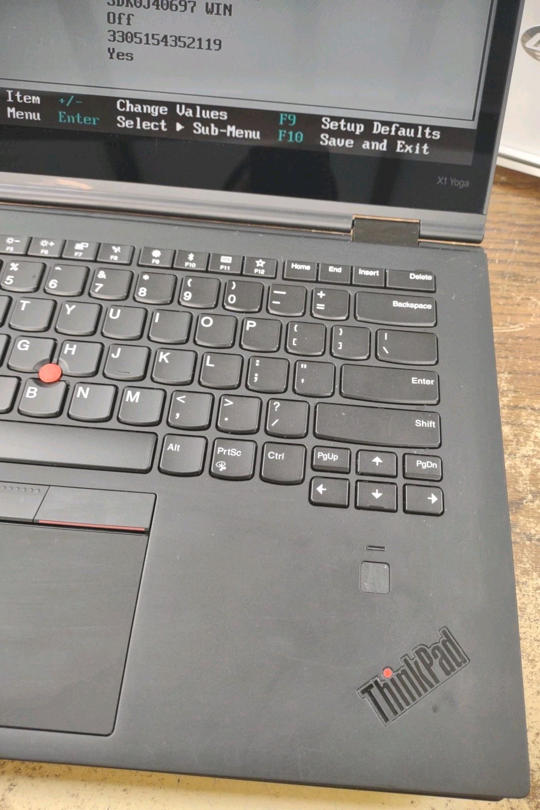 Lenovo ThinkPad x1 yoga 14″ W/ i5-8350U 1.7ghz, 16GB, 256GB, TOUCH, STYLUS.