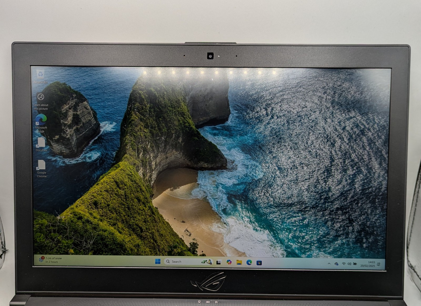 Asus ROG Zephyrus M 15.6″ Ultra Slim Gaming Laptop, 144Hz Ips-Type G-SYNC Panel,