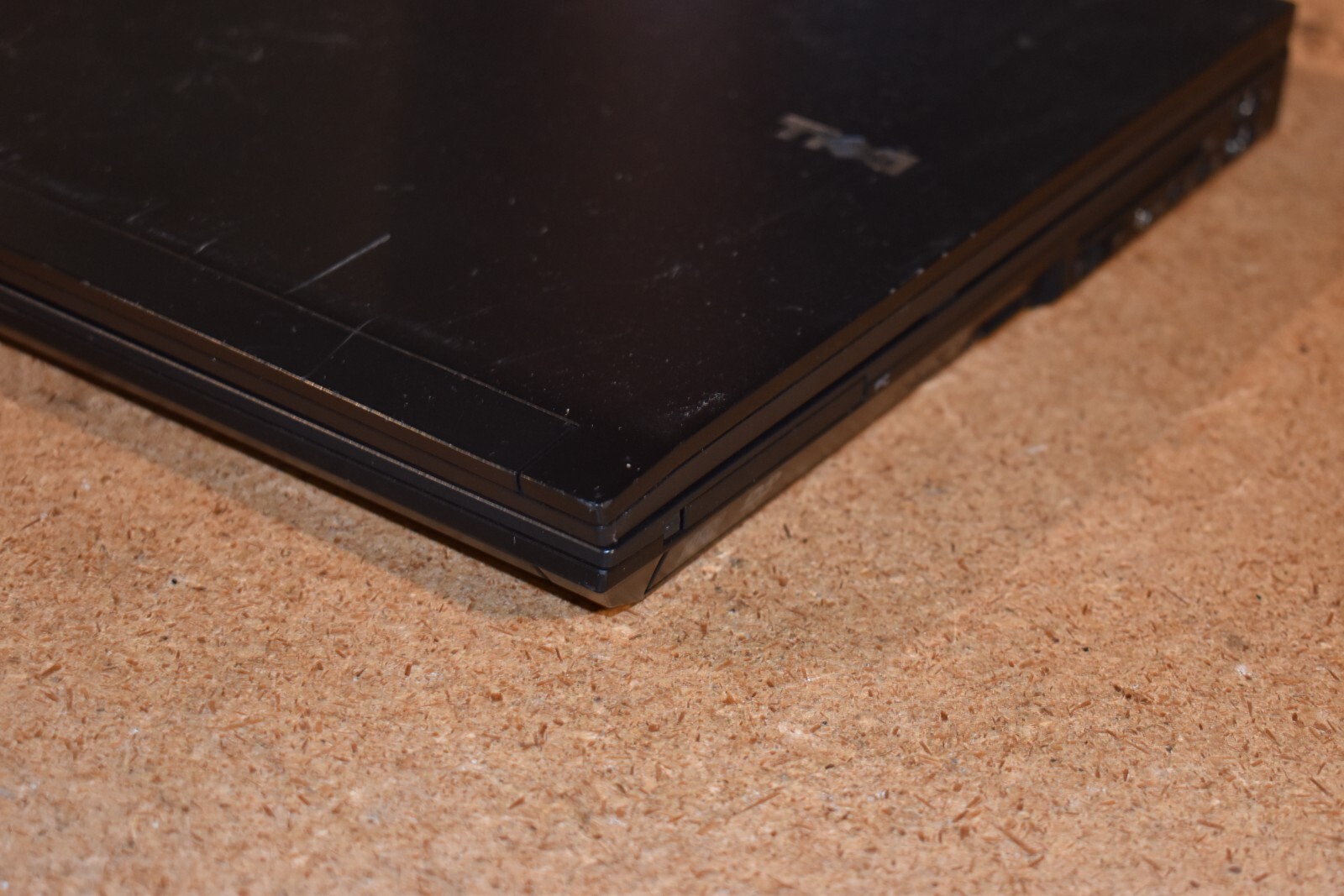 Dell Latitude E6500 Core 2 Duo 2.53GHz 2GB RAM 120GB HDD Windows XP Pro 32-bit