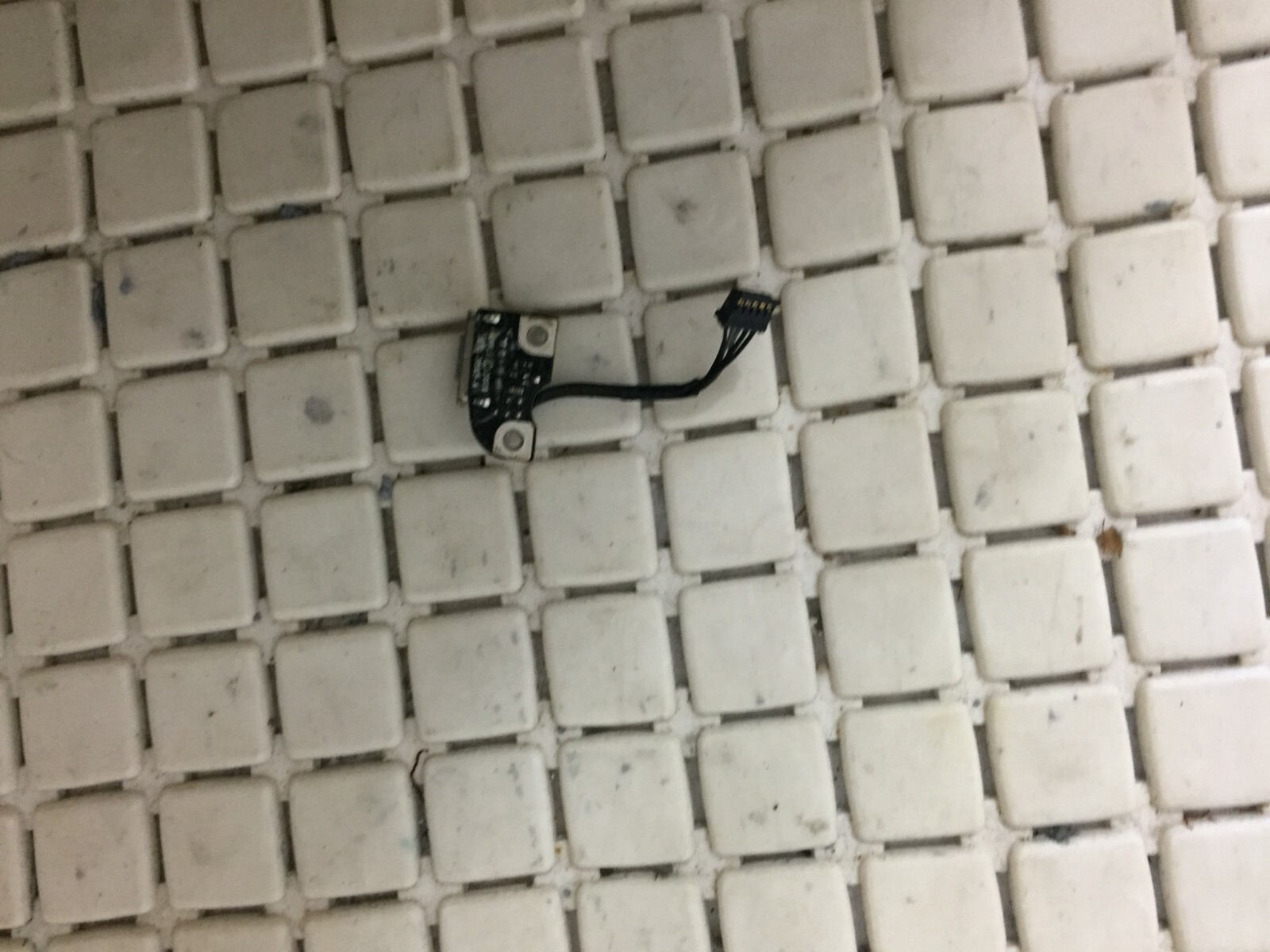 Apple Macbook Pro 13 ” A1278, A Half 2012 Connettrore Supply