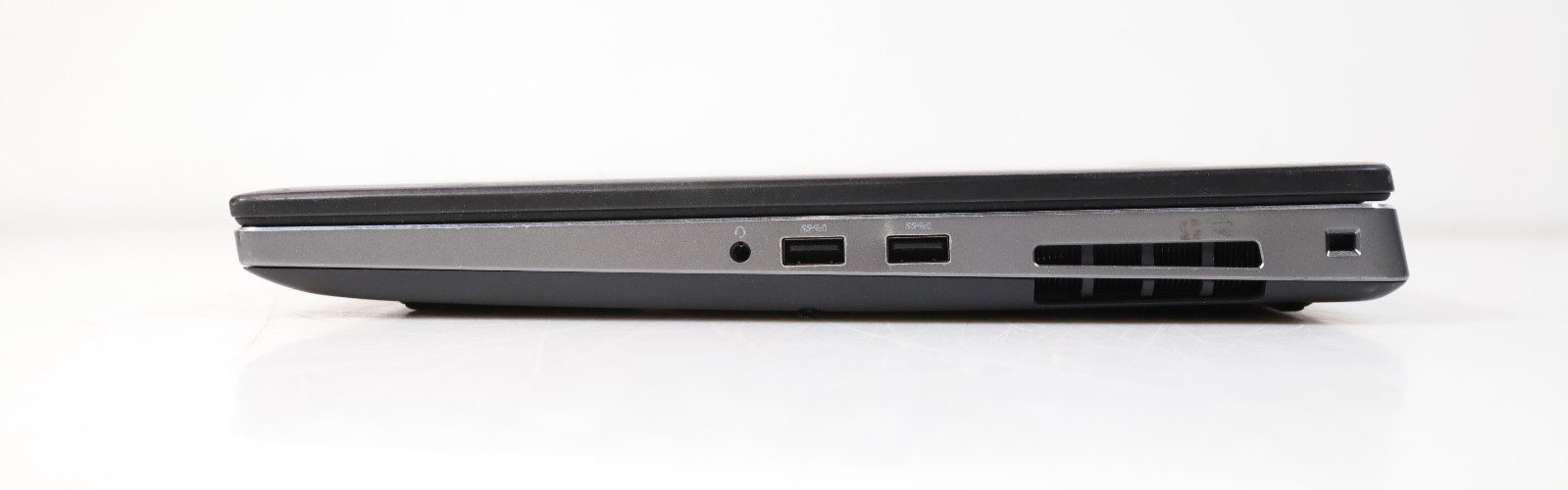 Dell Precision 7530 15.6″ Intel i7-8850H 32GB Quadro P1000 No HDD AS-IS