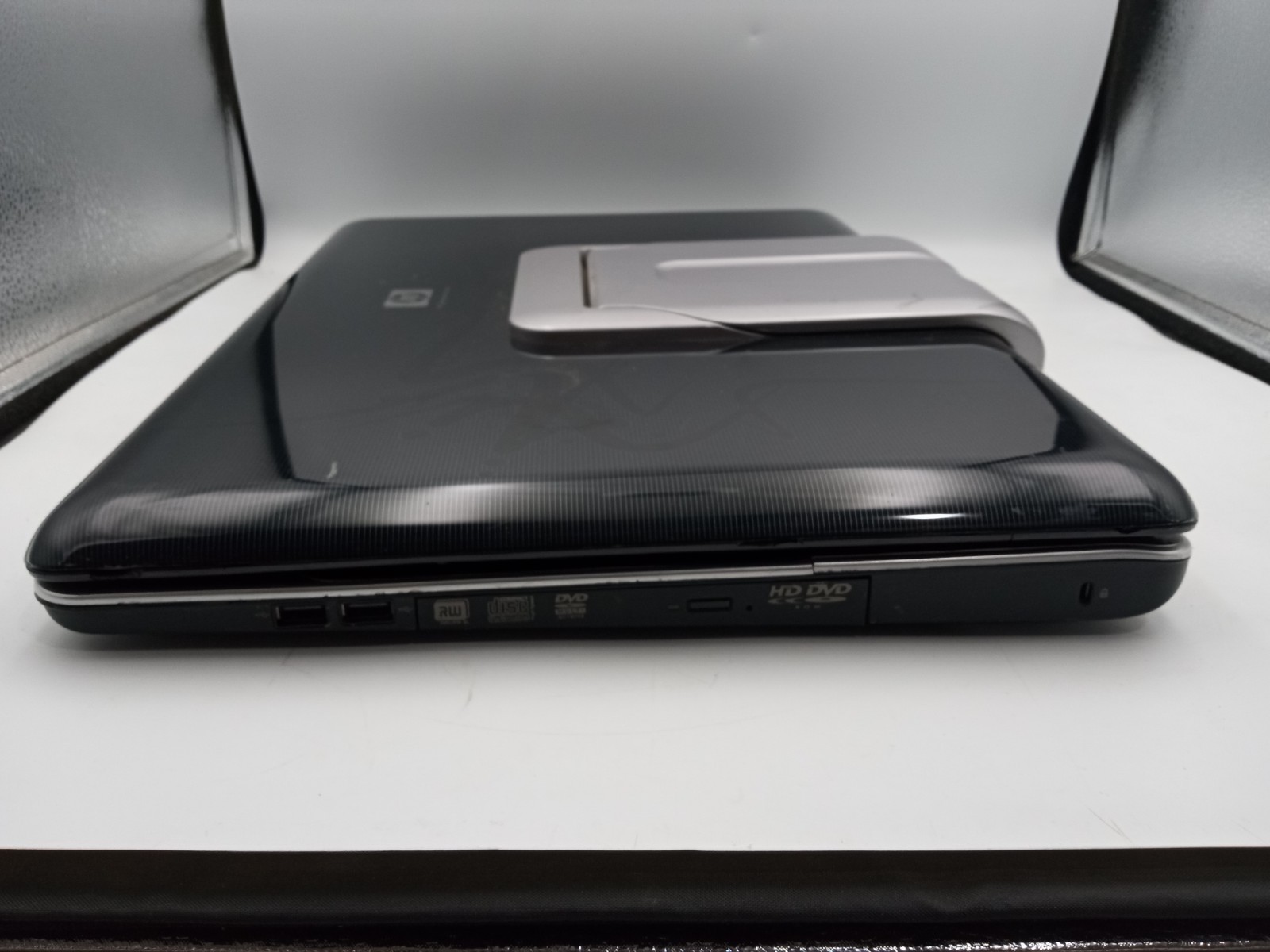 HP Pavilion HDX 9000 Dragon 20″ Laptop C2D T7500 3GB RAM – PARTS / REPAIR -RR