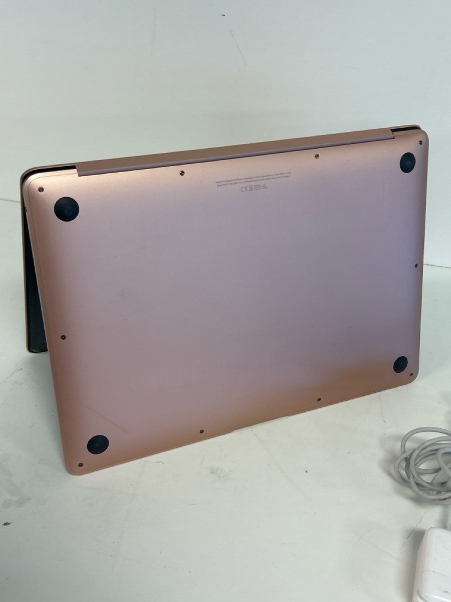 *LIGHT SCRATCHES* APPLE MACBOOK AIR A2337 (P17031610)