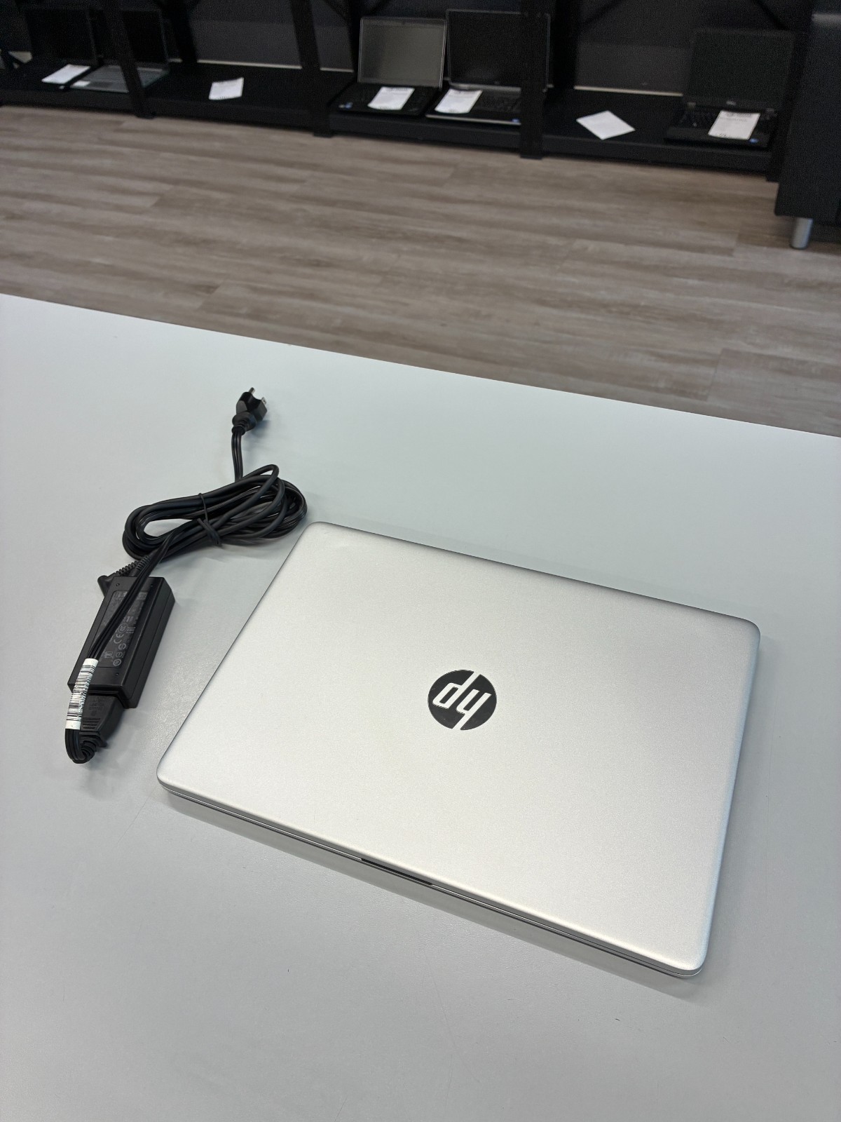 HP Laptop 14-dq0760dx Screen 14″ / Celeron N4120 / RAM 4Gb / eMMC 128Gb / Win 11