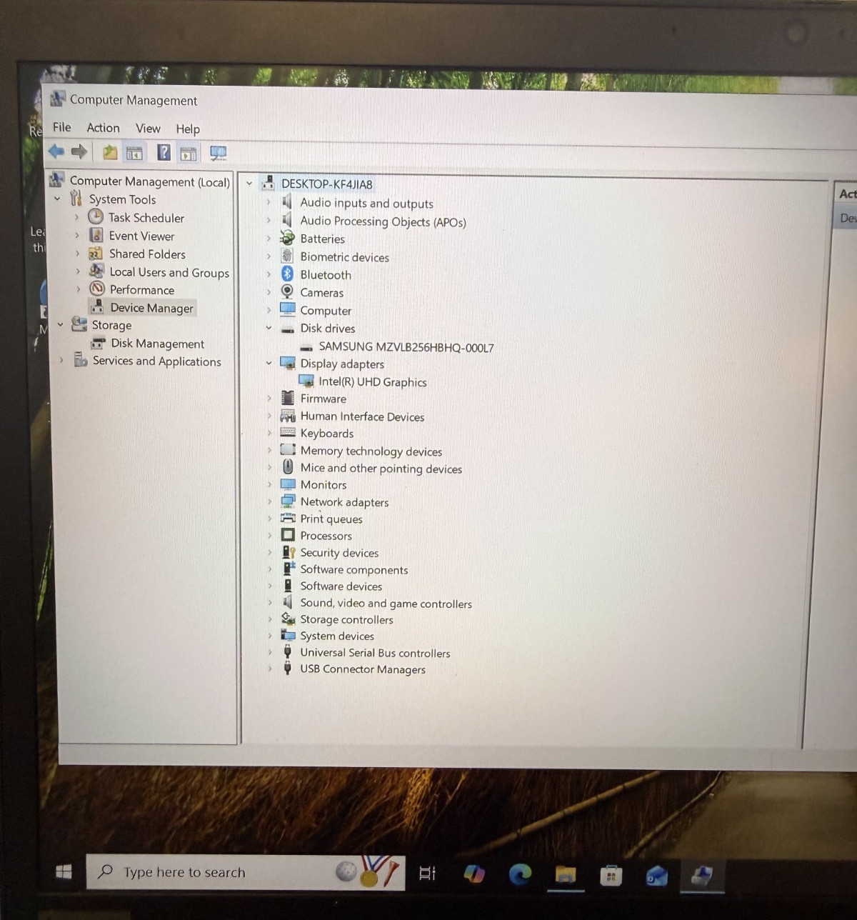 Lenovo ThinkPad T15 Gen 1 15.5″ i5-10210U, 256GB , 8GB RAM