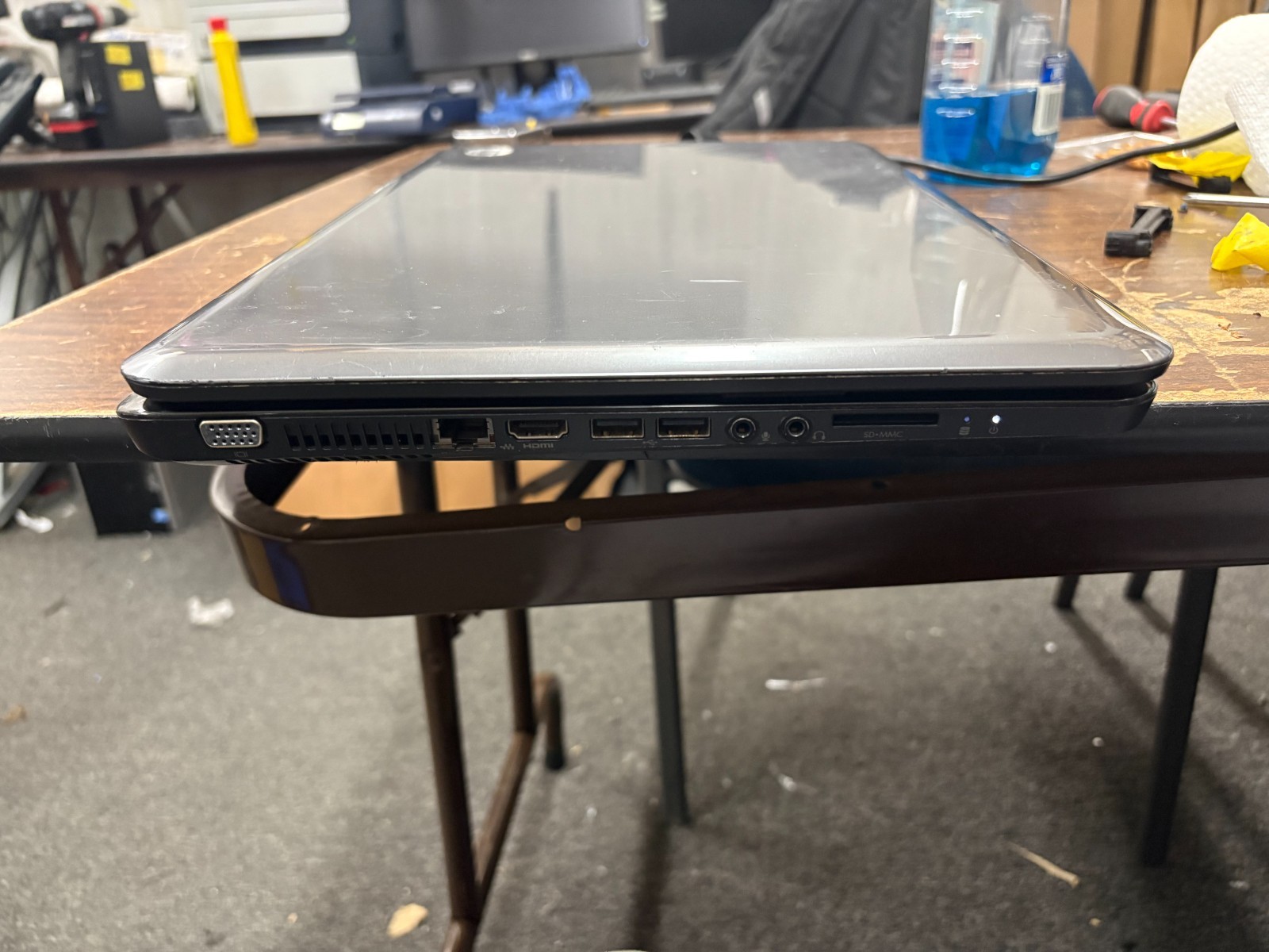 HP Pavilion G7 Laptop No HDD No OS Powers on No Video Parts Only