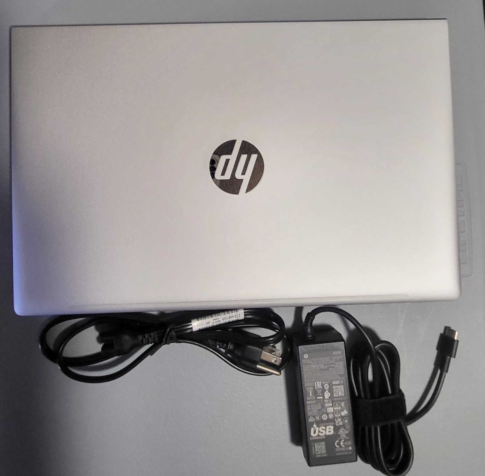 HP ProBook 450 G10 15.6” Touch Laptop i7 Core 13th Gen 16 GB RAM 512 GB SSD