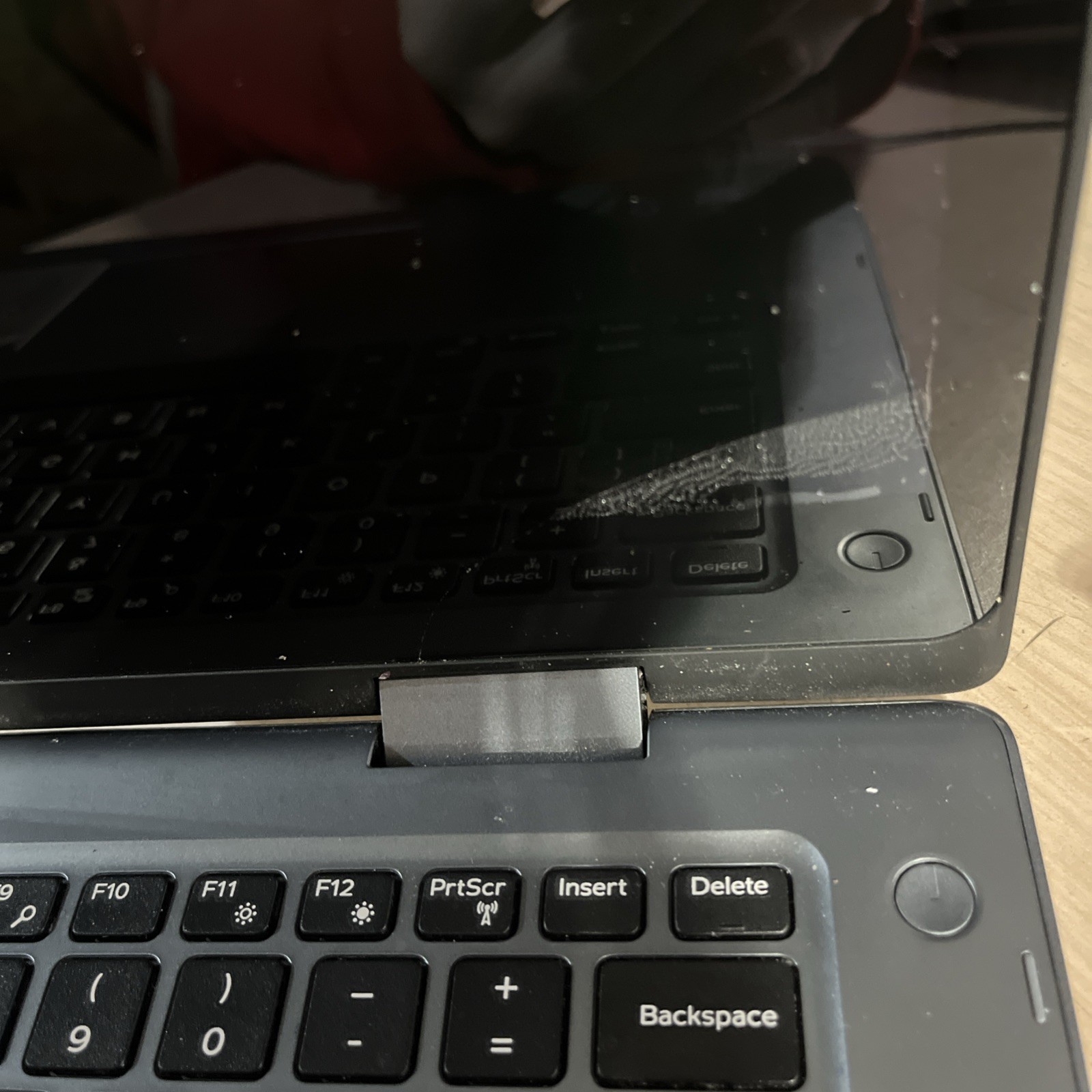 DELL INSPIRON 14 5000 2 IN 1 INTEL CORE I3 8TH GEN 8GB RAM NO HD