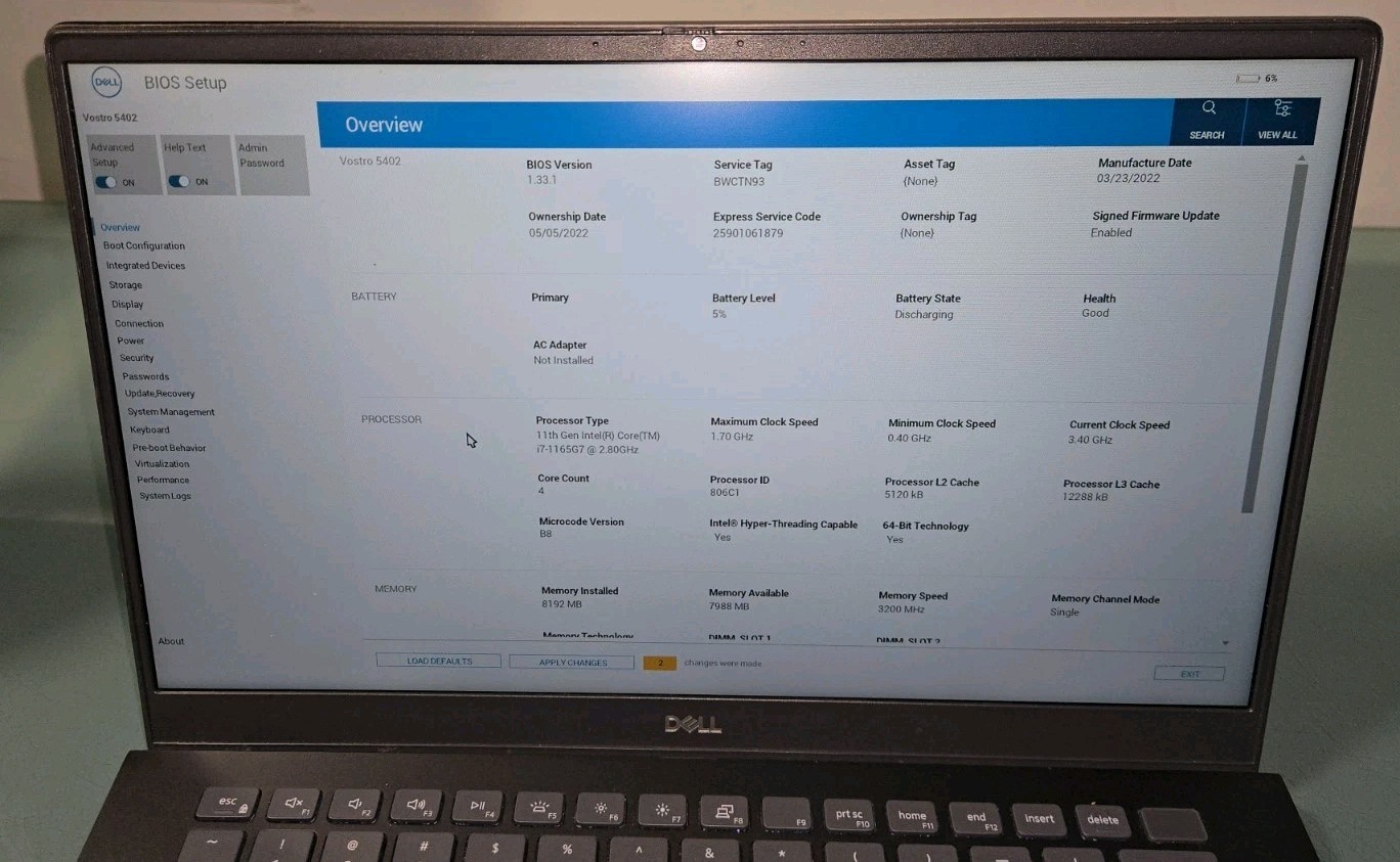 **AS-IS**Dell Vostro 5402 14″ core i7 11th gen 8GB RAM /256G. SSD /WIN11 READ